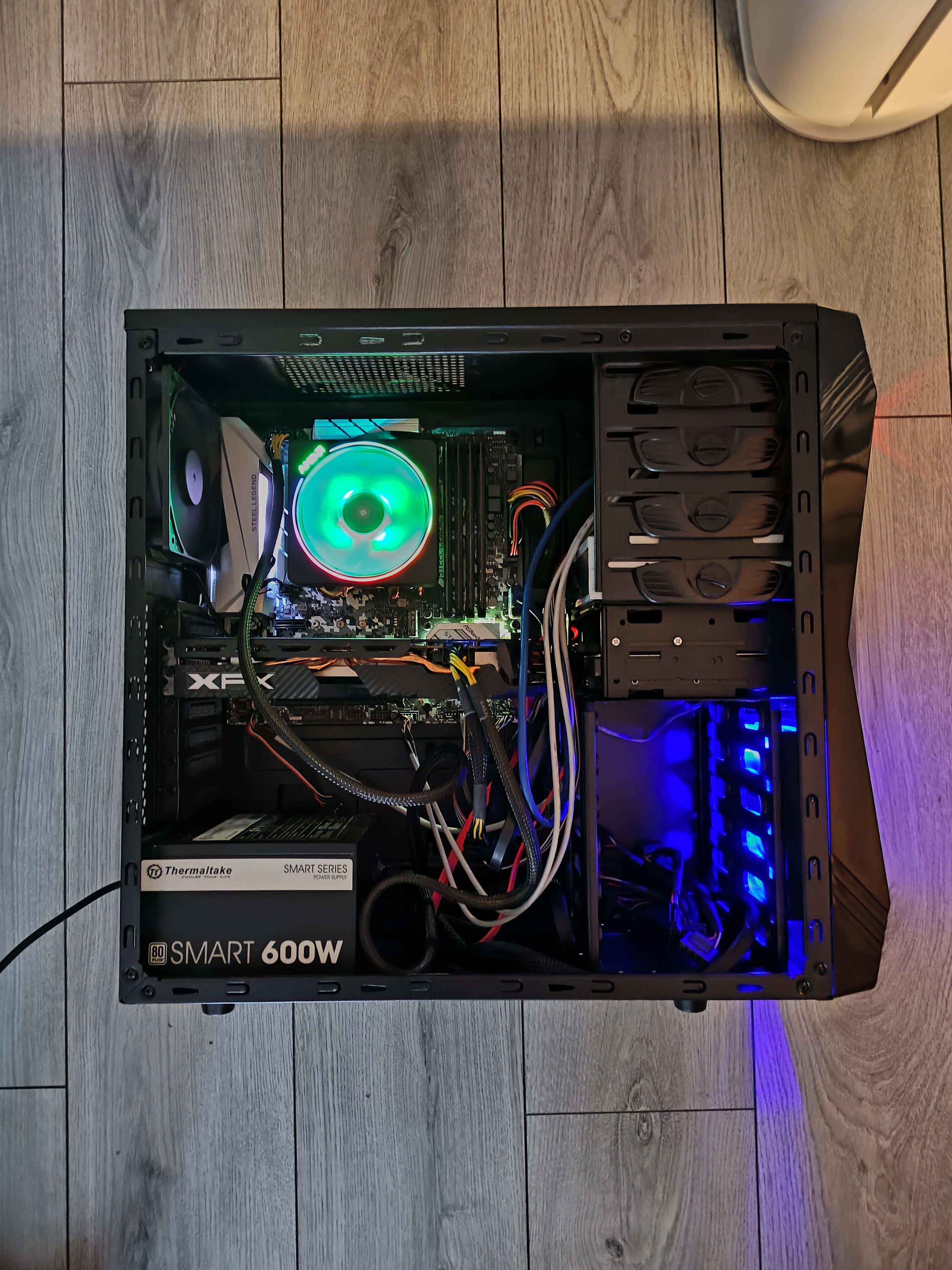 Desktop Computer - photo 5