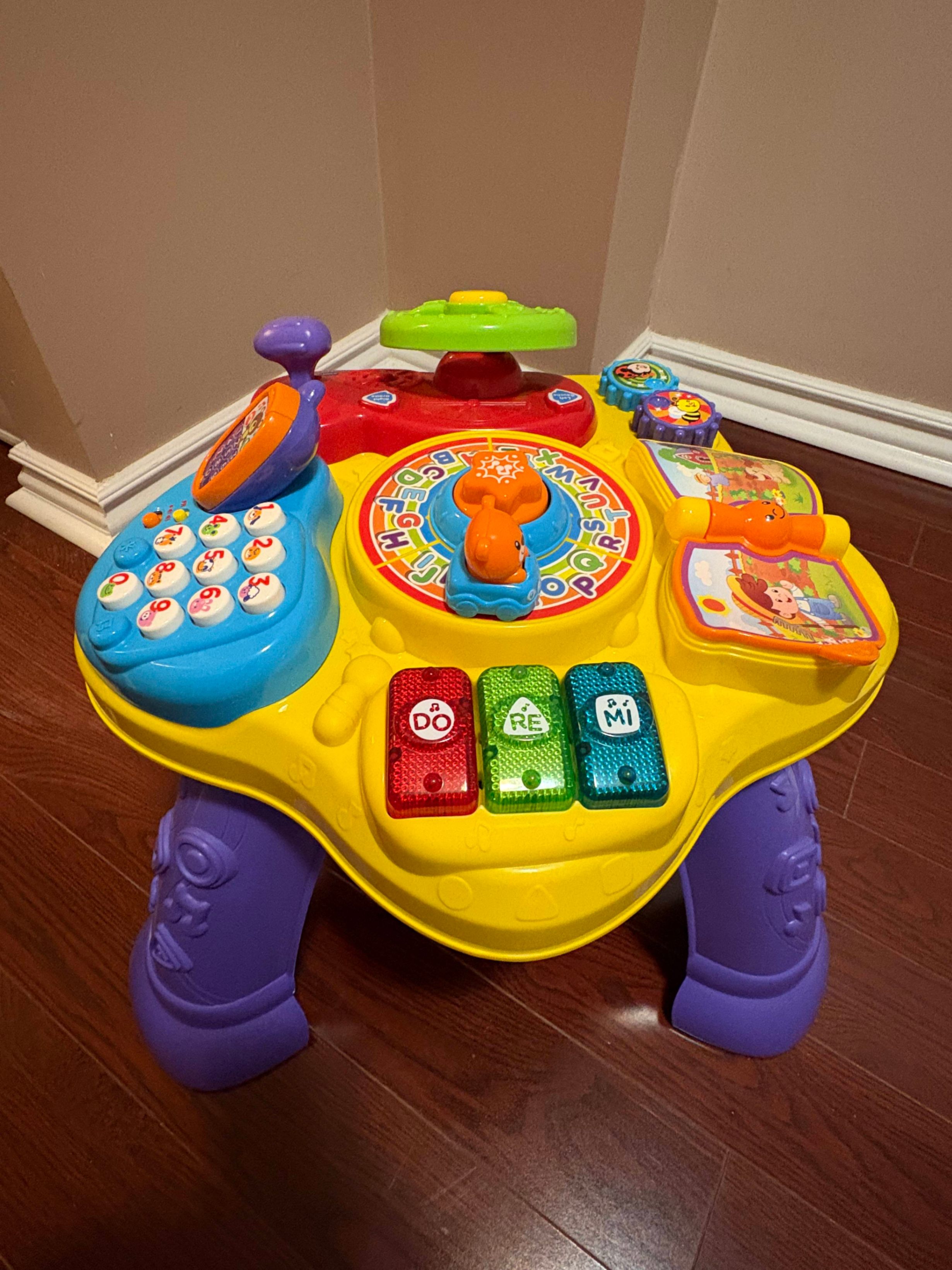 VTech Magic Star Learning Table
