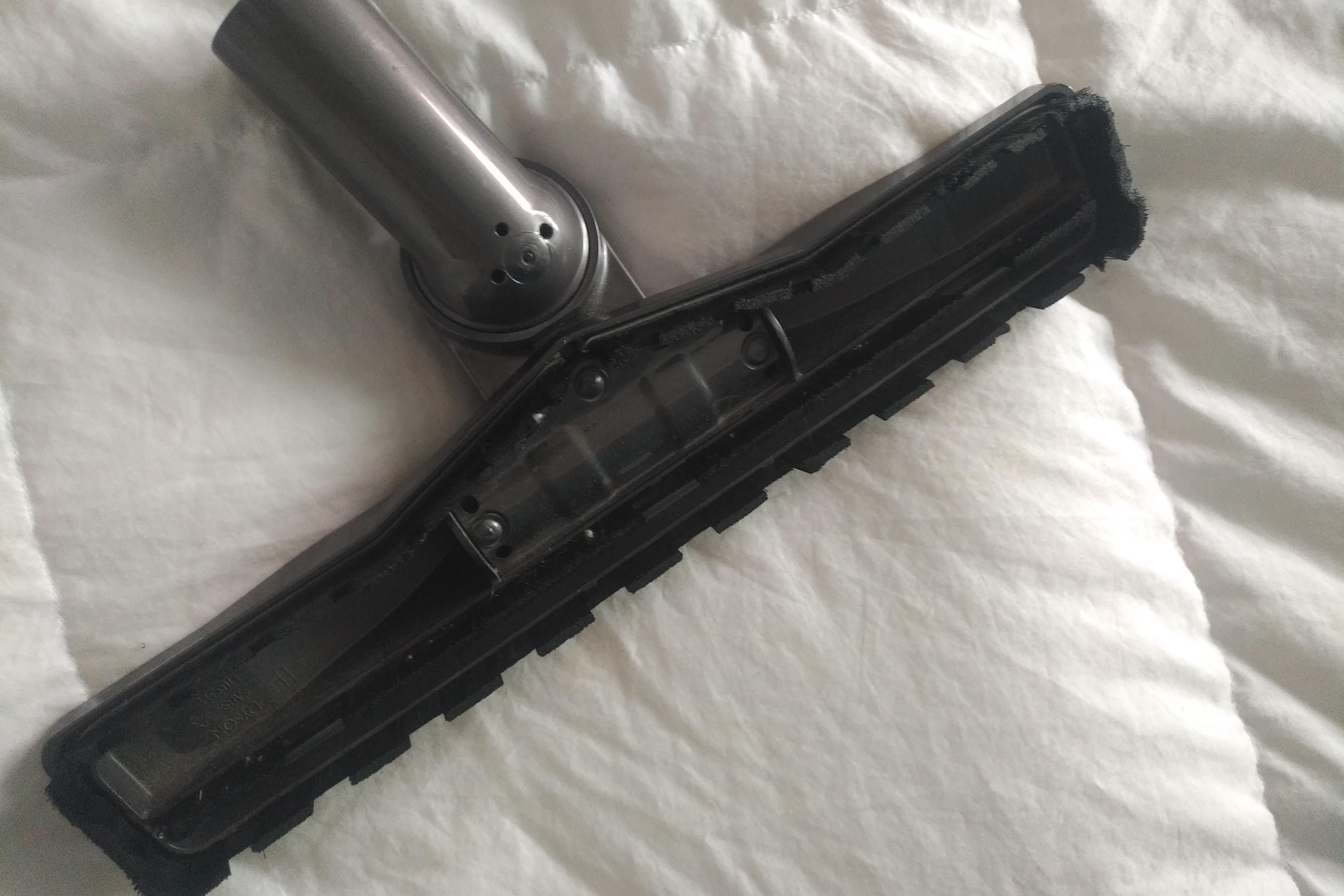 Dyson Vacuum Cleaner with Accessories - photo 5