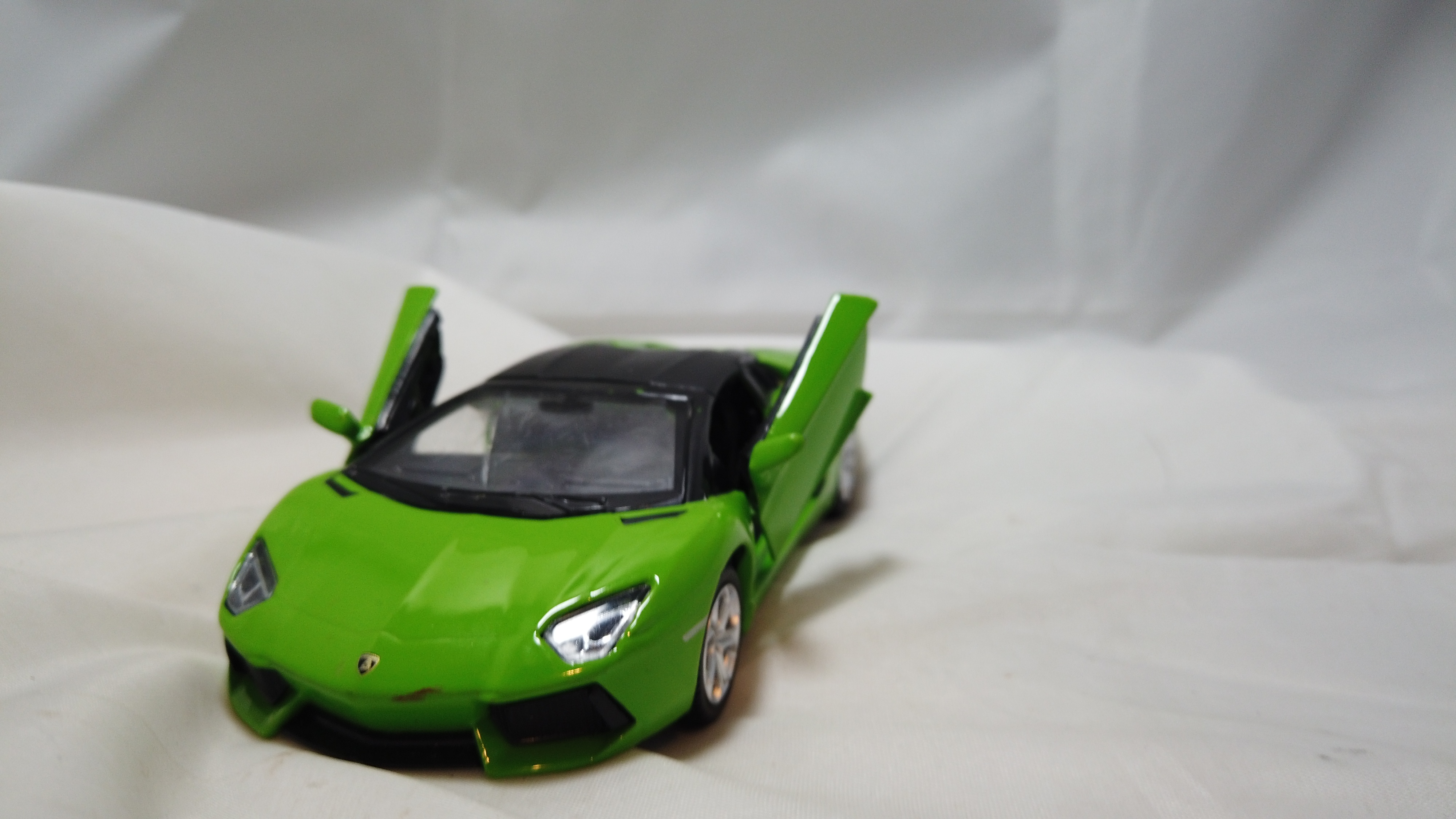 MSZ 1:32 Lamborghini Aventador Diecast Pull Back Model Car Green - photo 3
