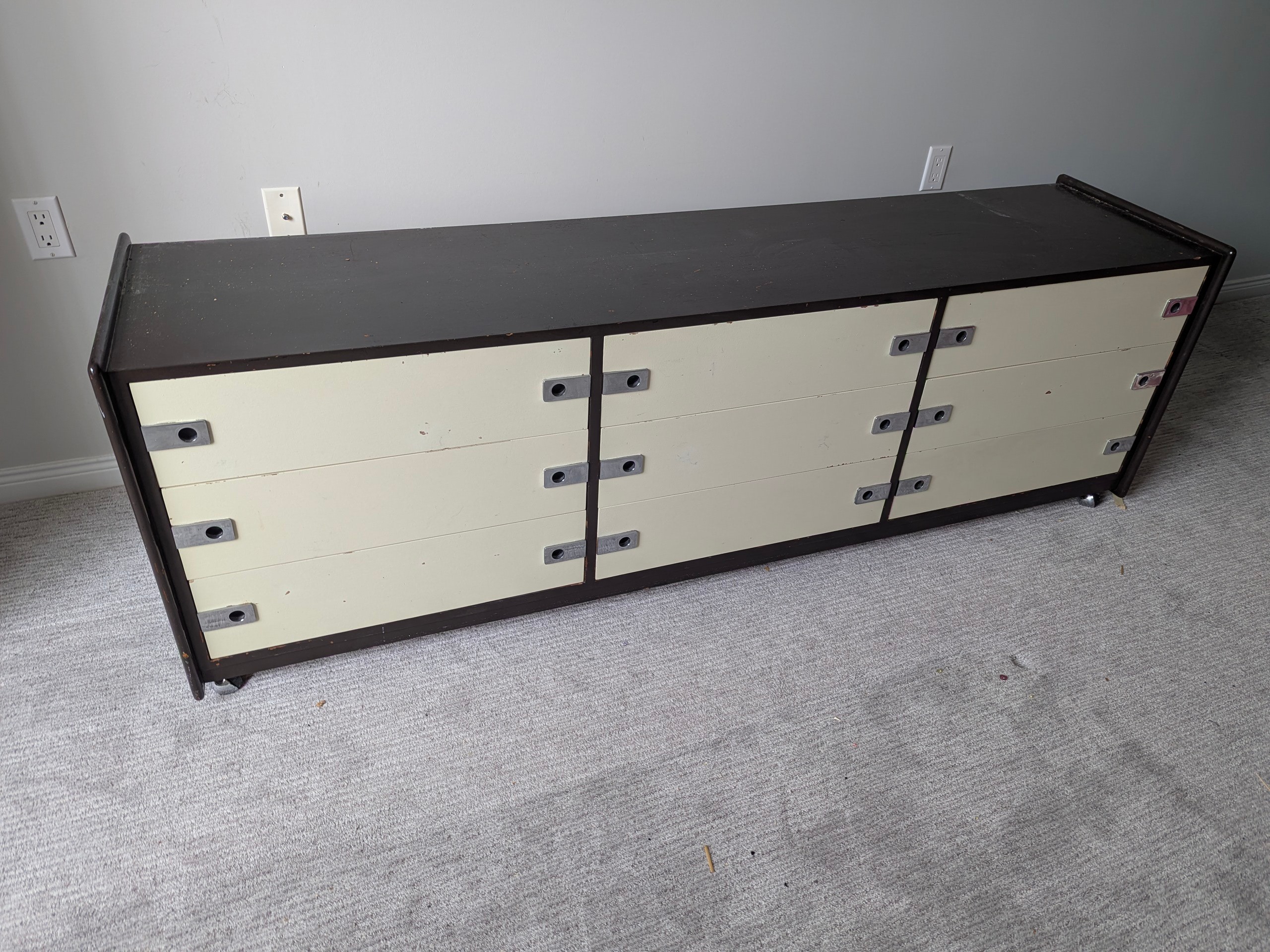 9 drawer Mid-Century Modern dresser