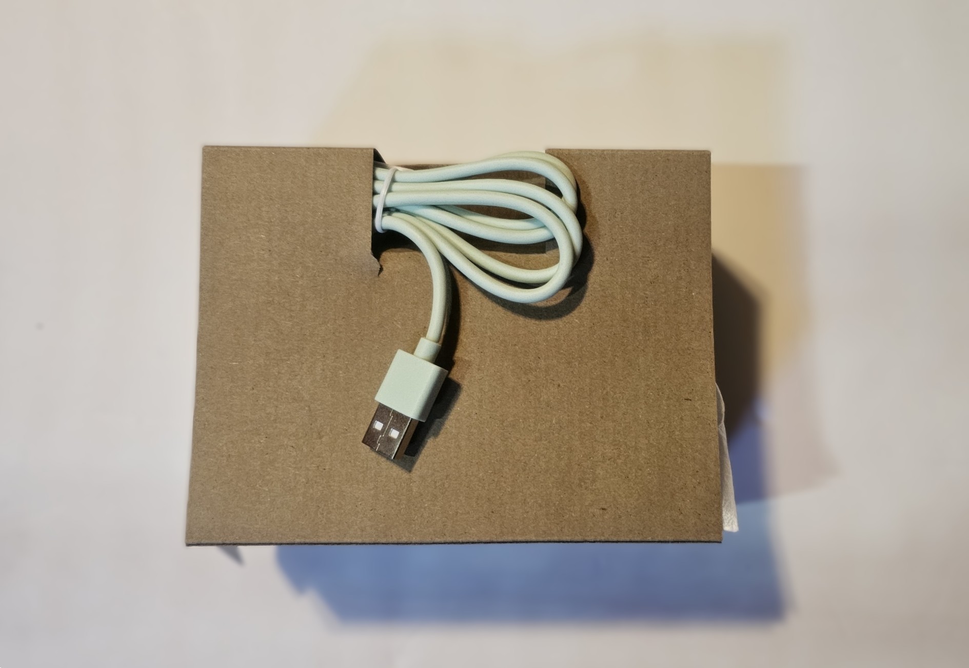 NEW 8BitDo Ultimate 2C Wireless Controller for PC and Android - photo 4
