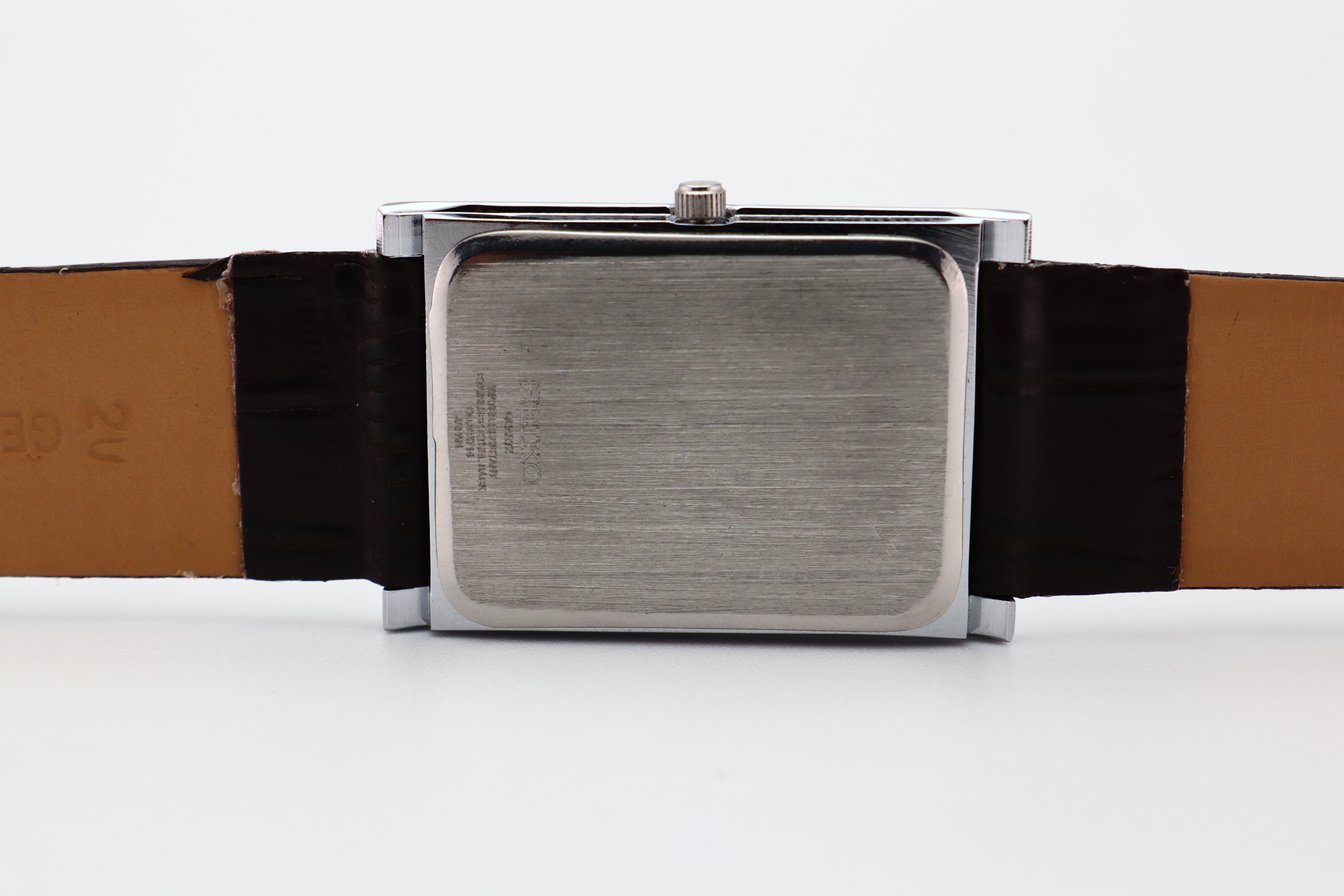 Refurbished Vintage Slim Tank Men’s Watch - photo 4