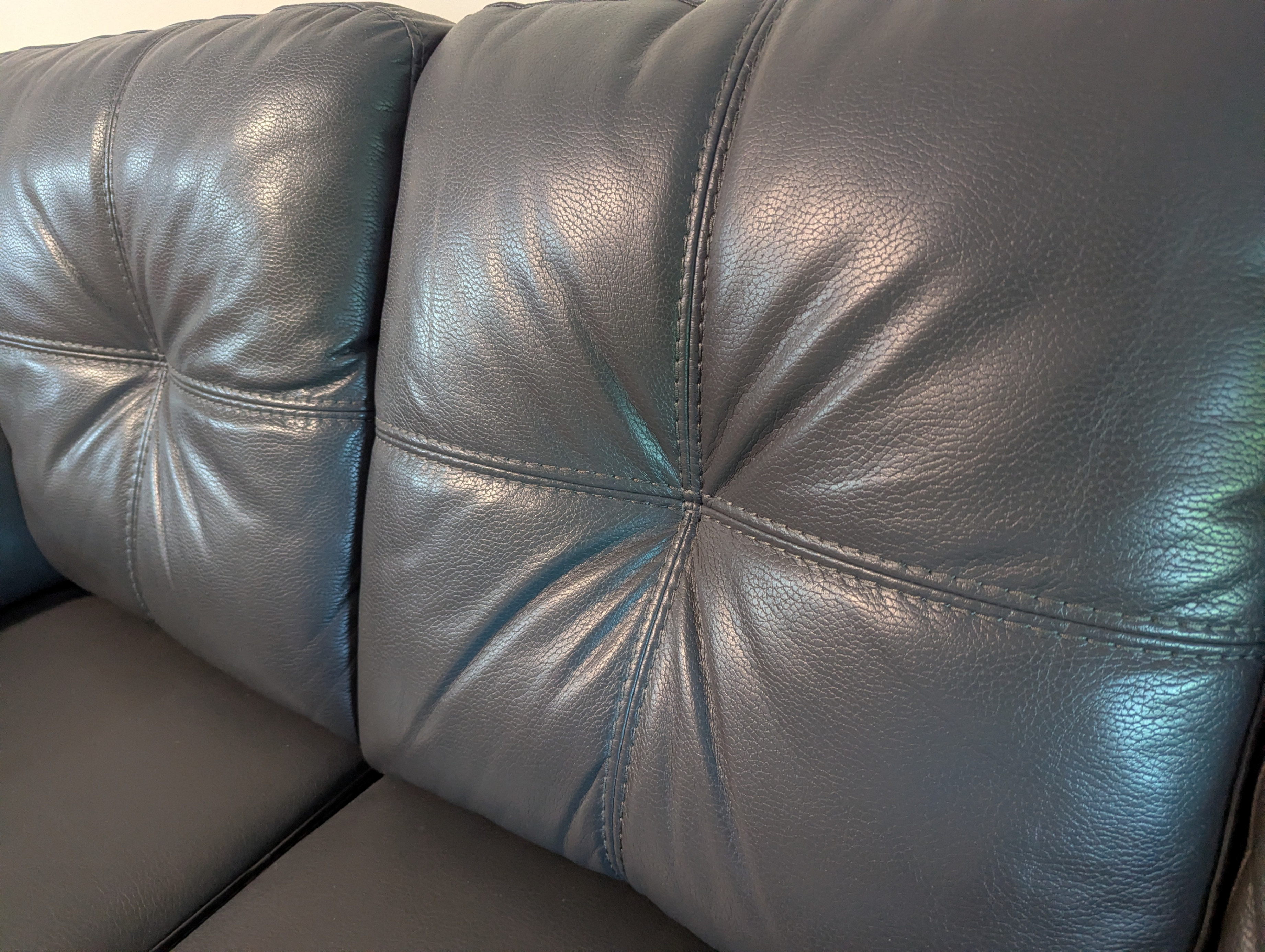 3-seater couch - photo 2