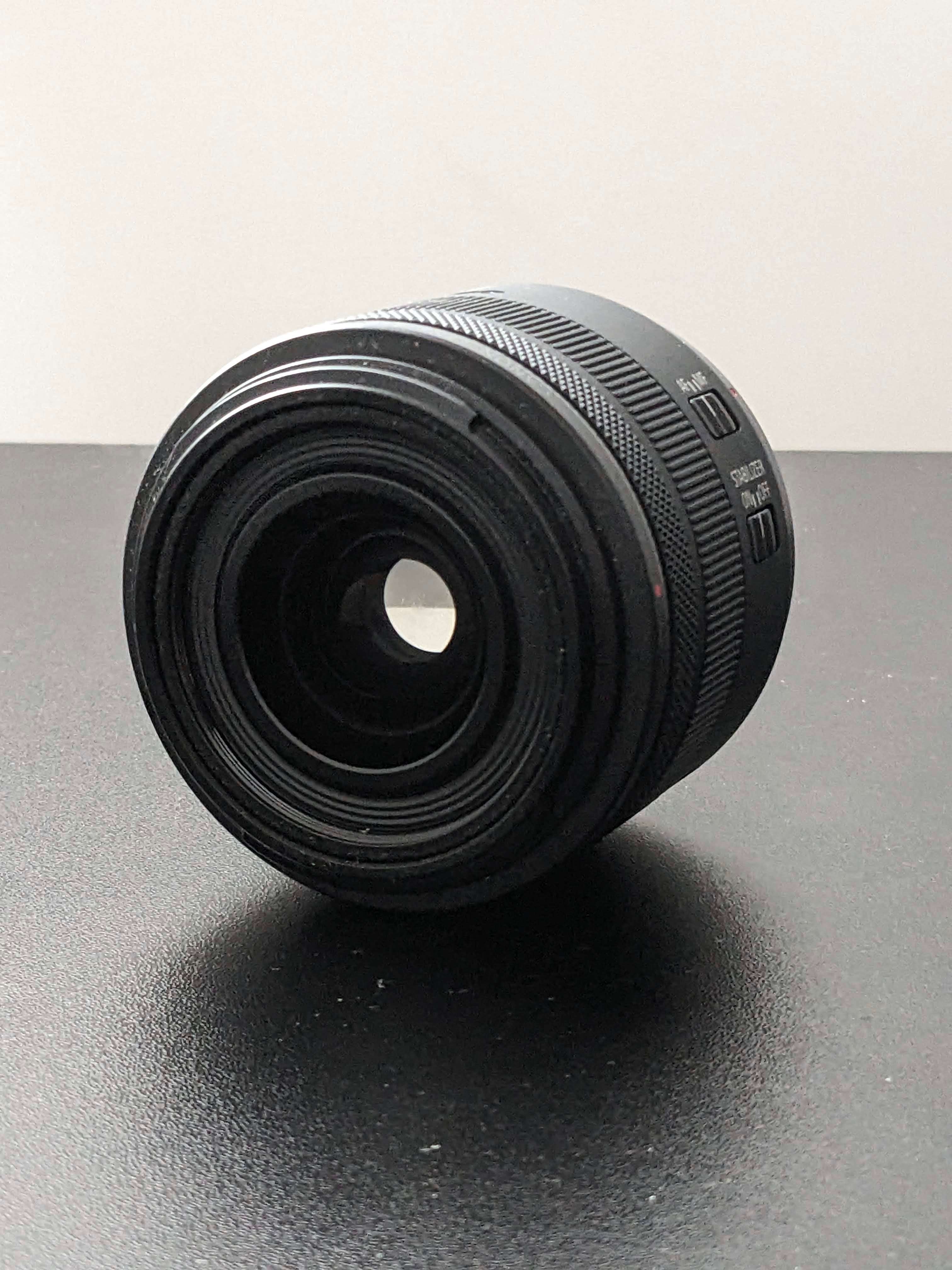 Canon RF 24mm F1.8 MACRO IS STM Lens - photo 2