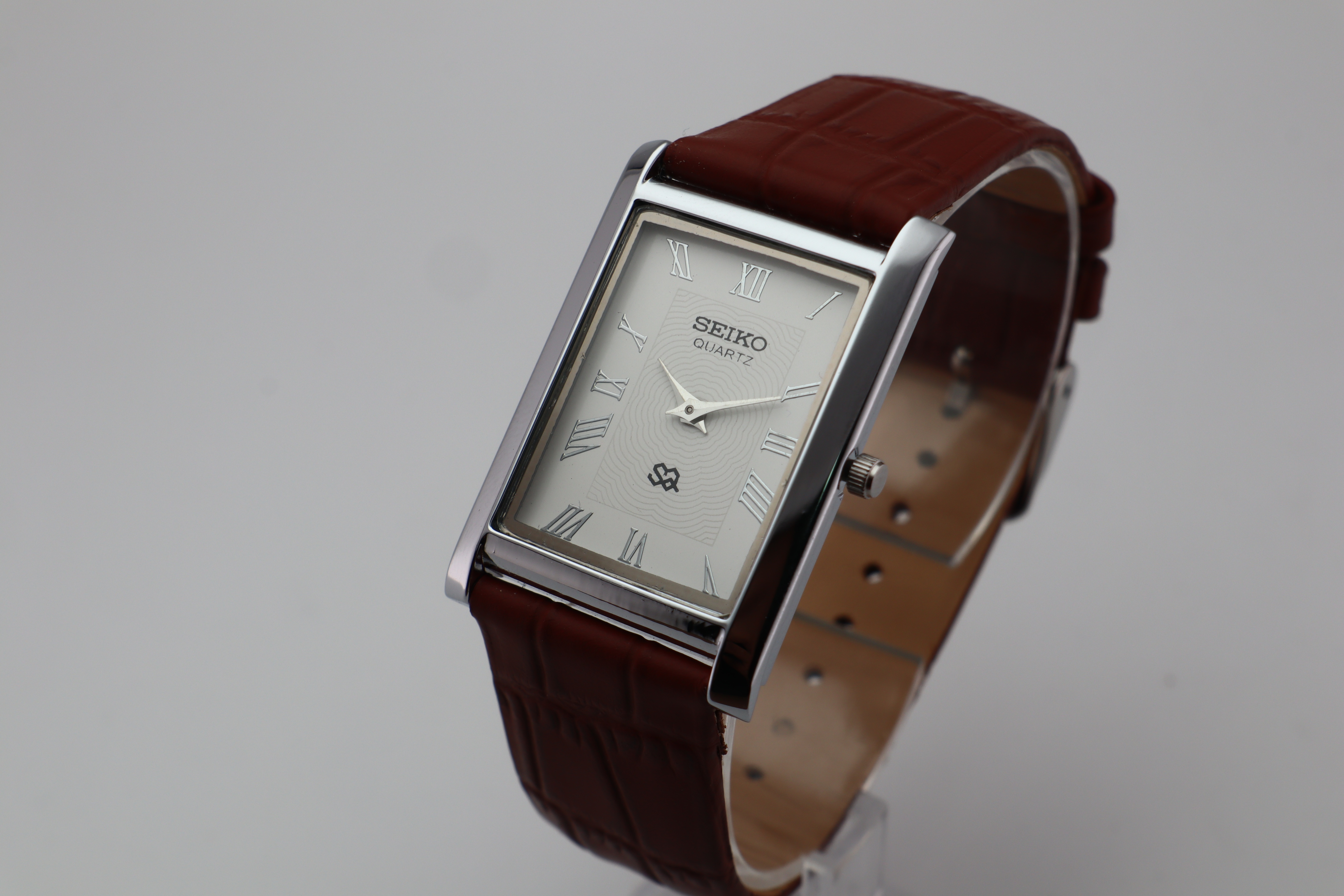 Refurbished Vintage Slim Tank Men’s Watch - photo 3