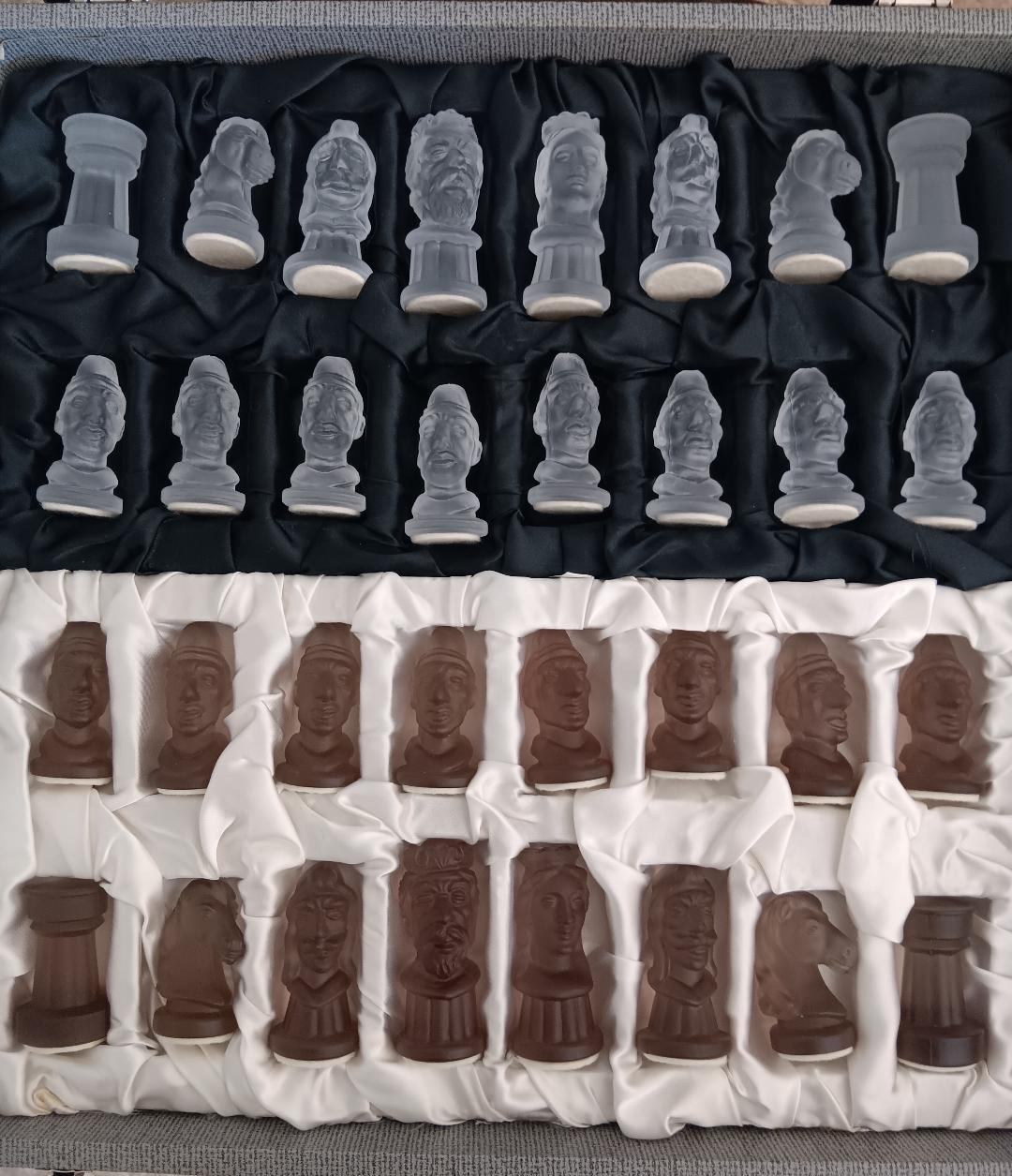 Mid-Century Modern Bohemian chess set - photo 2