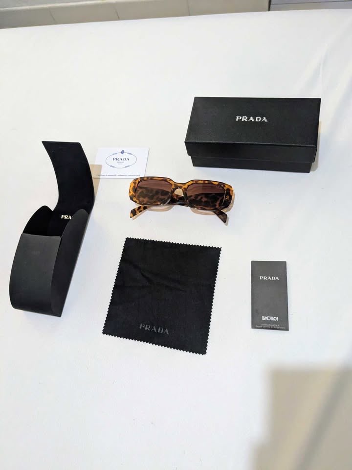 Prada Sunglasses designer - photo 2