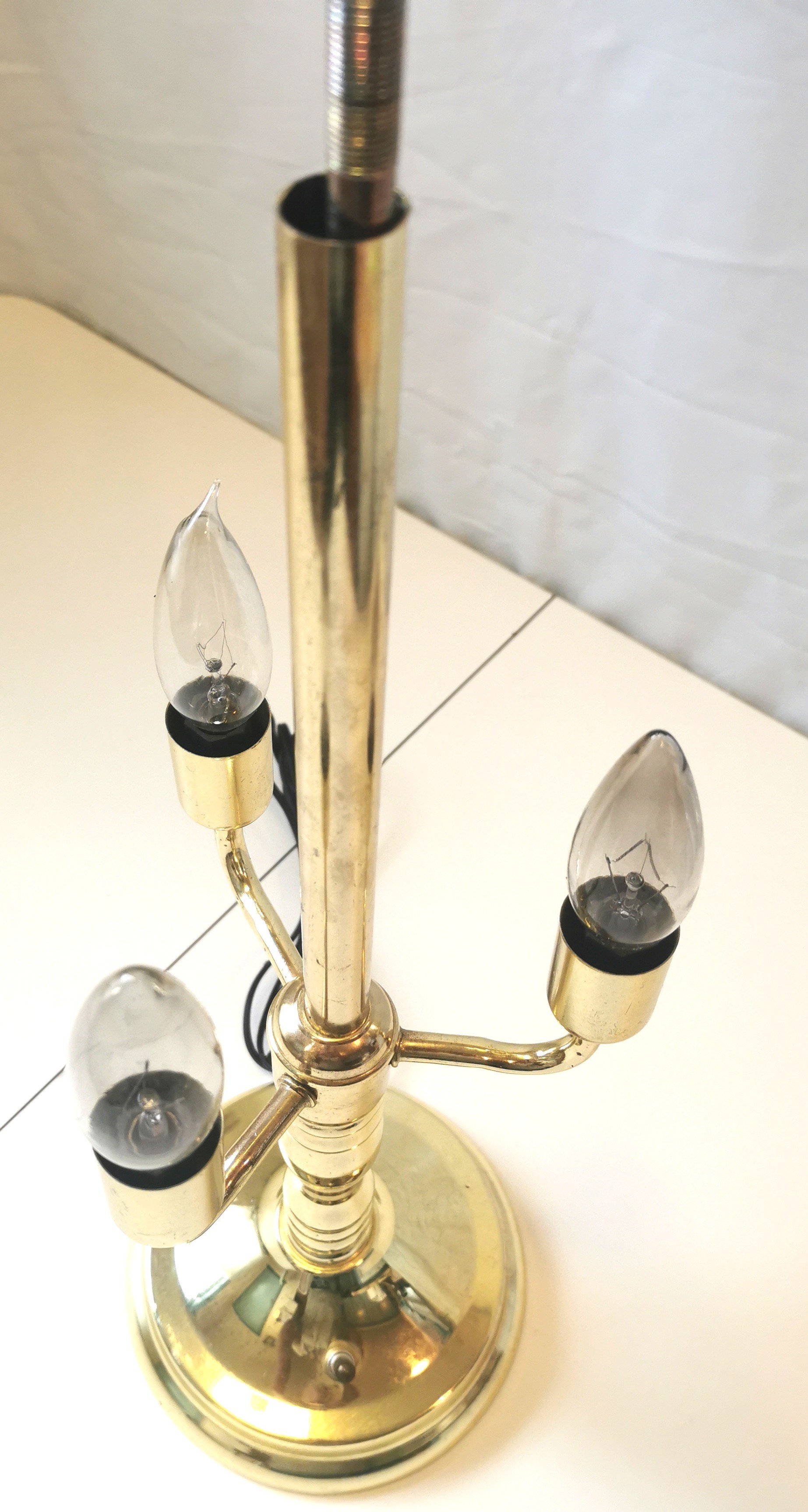 3-Light Candelabra Solid Brass Table Lamp with Floral Bell Shade - photo 2