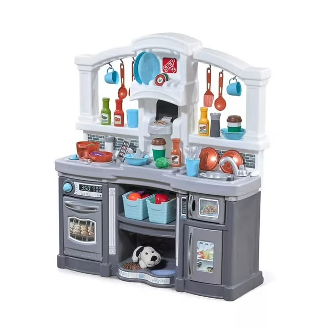 Step2 Grand Delights Play Kitchen - Like New Condition