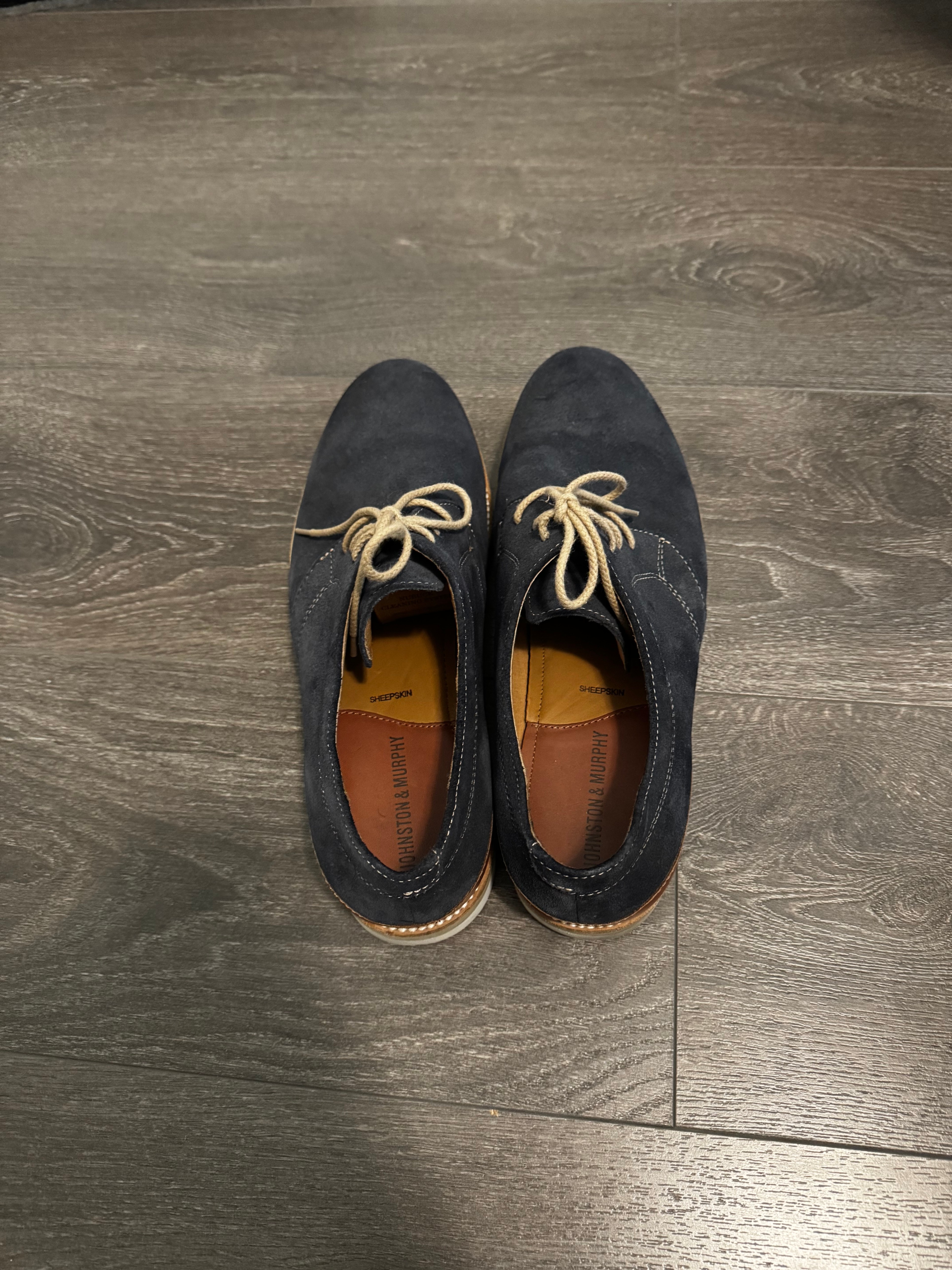 Dress shoes