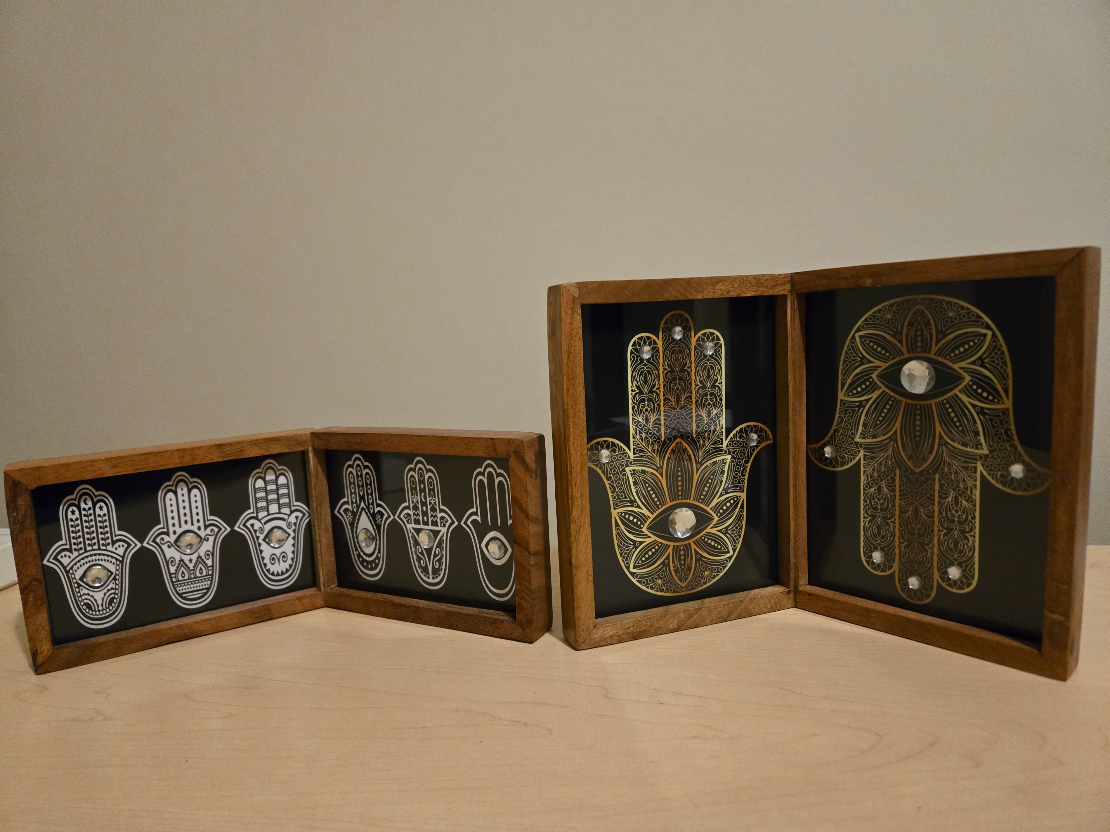 Beautiful Hamsa (Hand of Fatima) Standing Duos – Acacia Wood