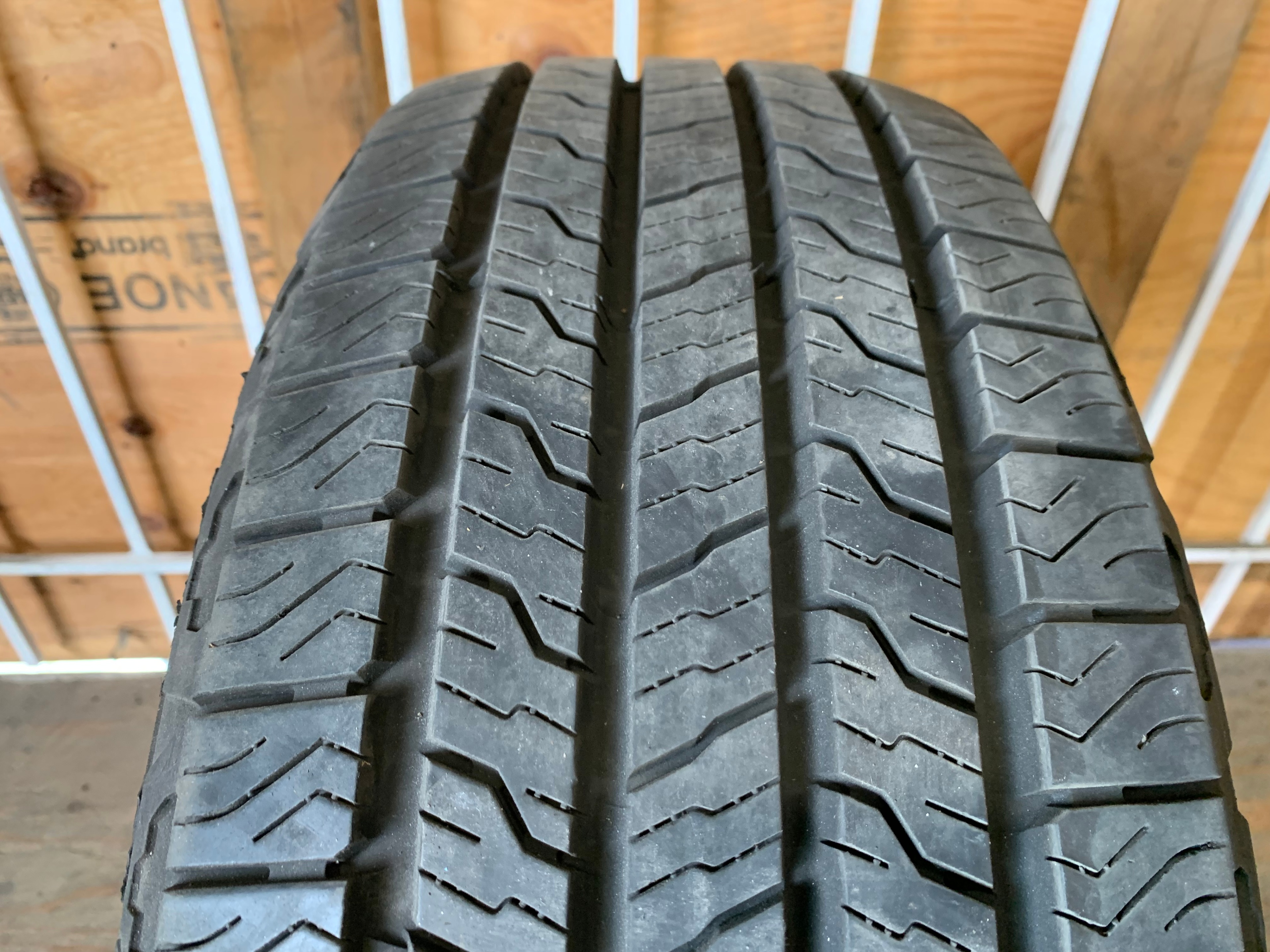 1 X single 225/55/19 M+S Goodyear Wrangler Territory HT like new - photo 3