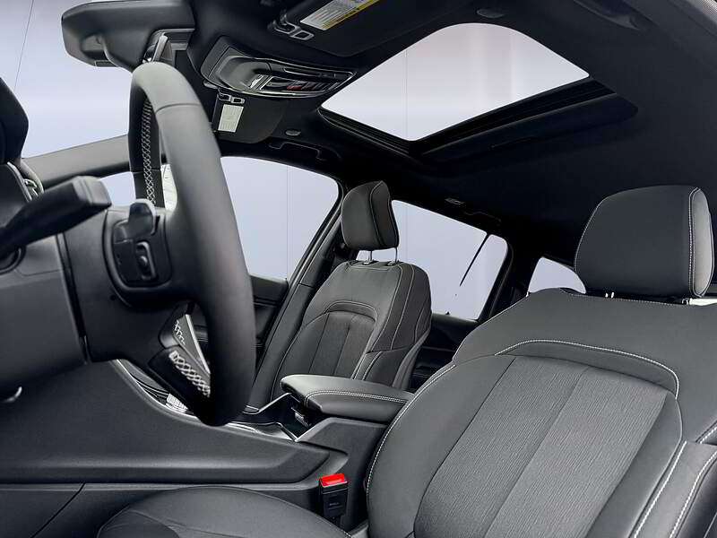 2026 Jeep Grand Cherokee Laredo X - photo 4
