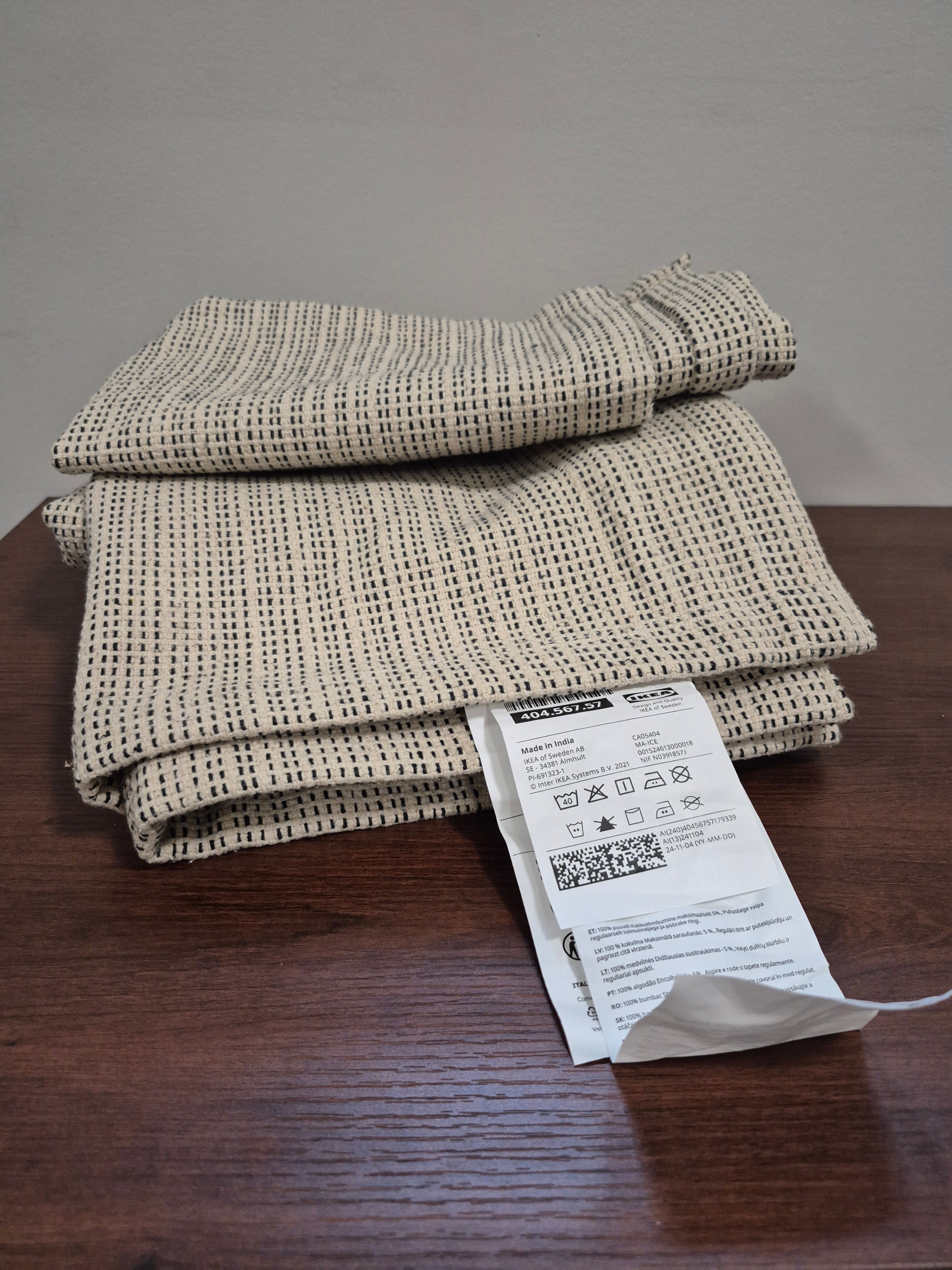 IKEA TIPHEDE Rug, Natural/Black, 120x180 cm
