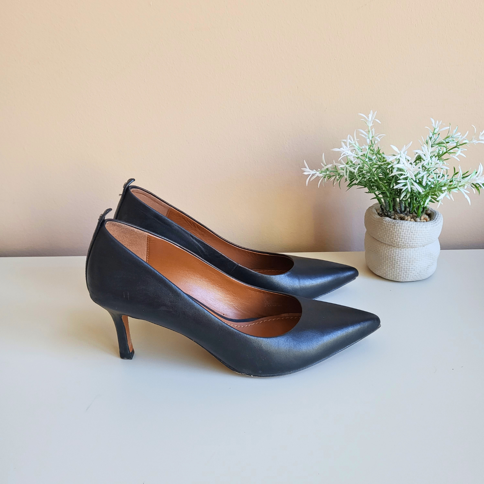 Coach - Waverly 65 Leather Black Pumps - Pre-Loved! 👠 - photo 4