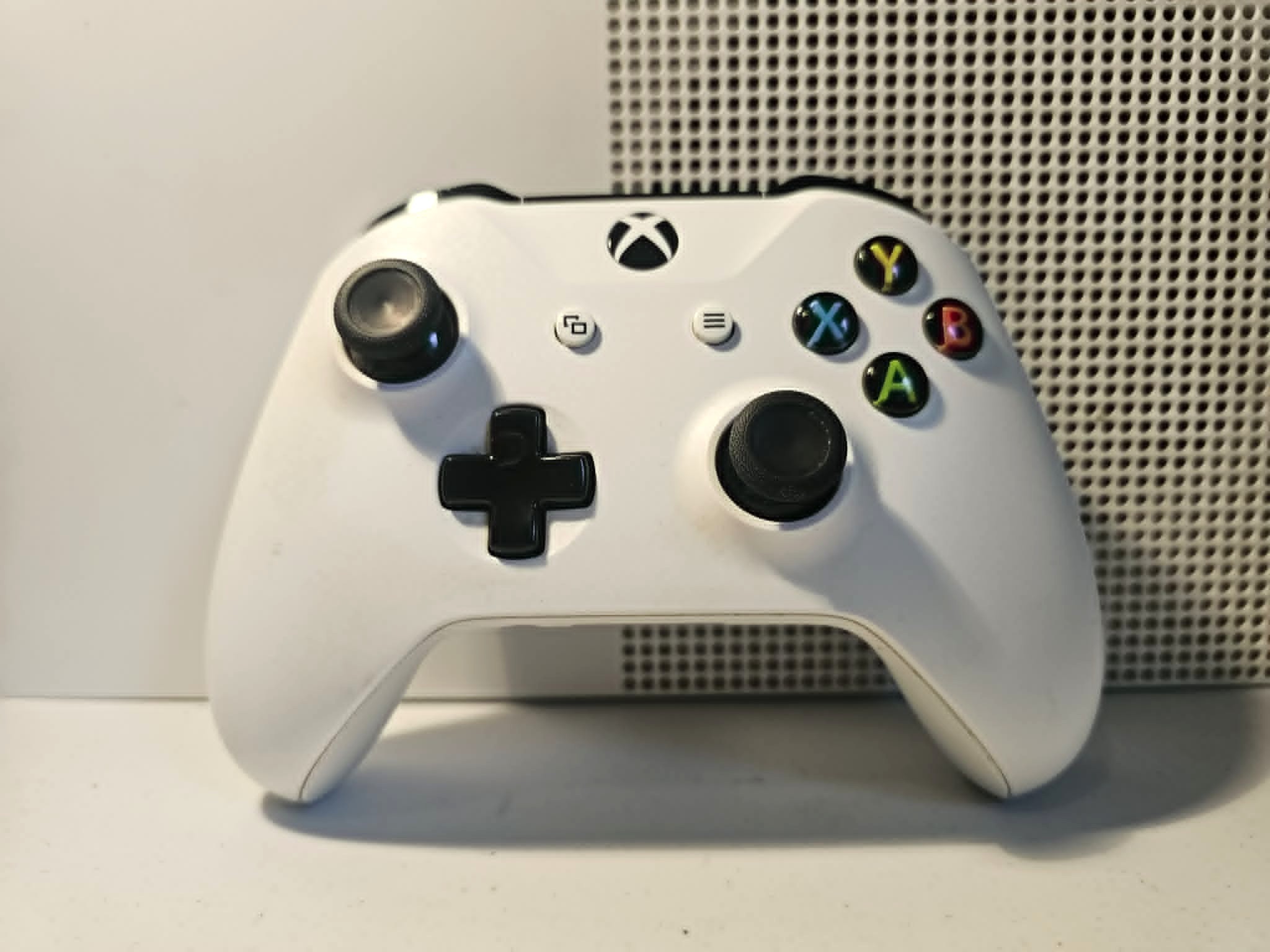 ⚪White Xbox One S Bundle! - photo 5