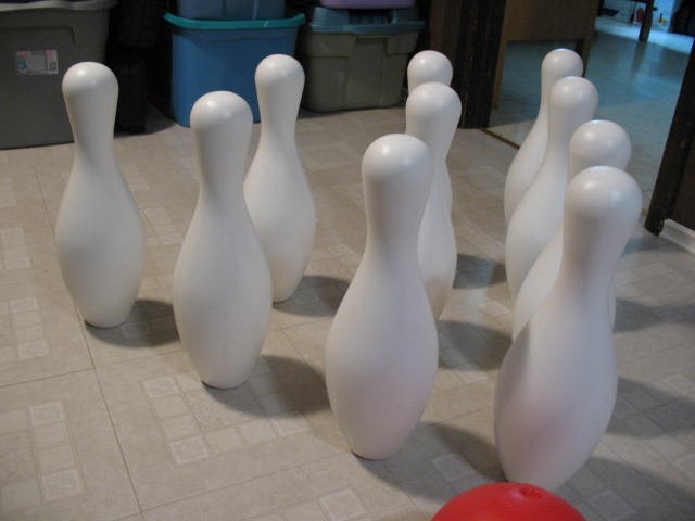 Kids Large 10 Pin Bowling Set, LIKE NEW - photo 5
