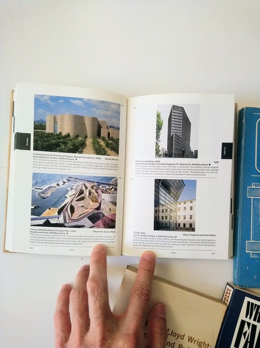 Architecture books! - photo 3