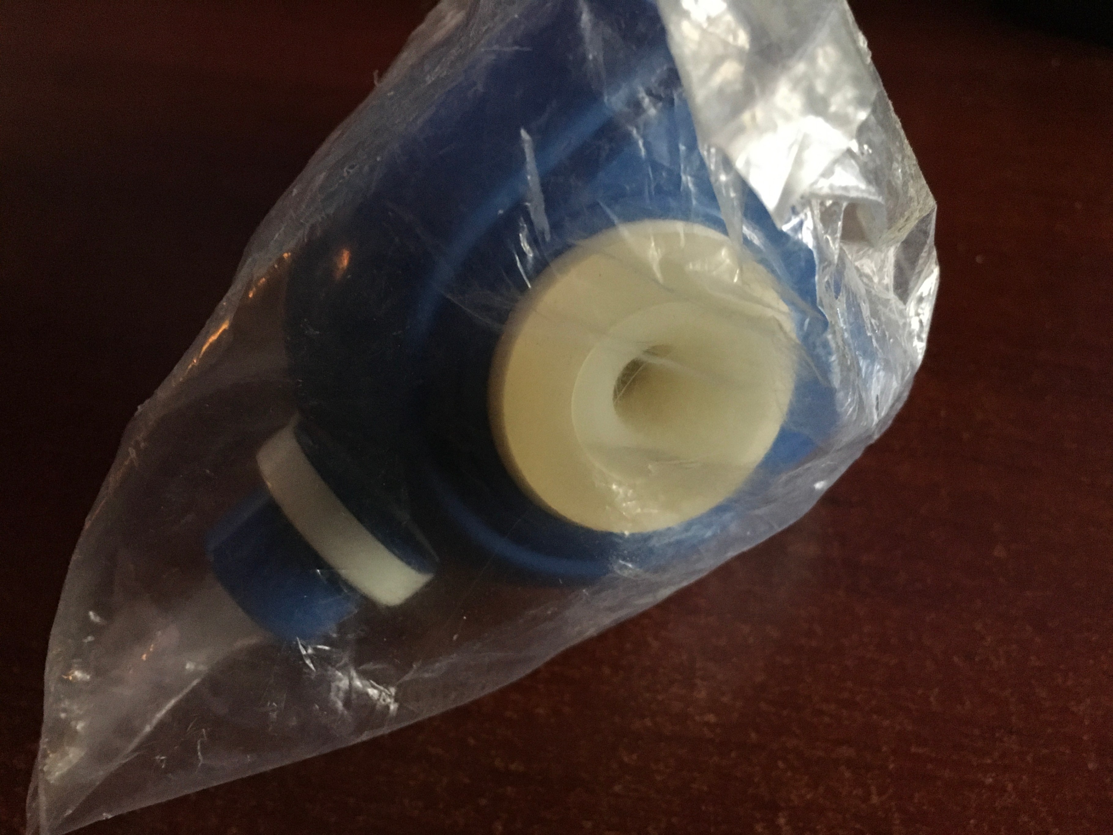 Automatic Squeeze Toothpaste Dispenser - photo 4
