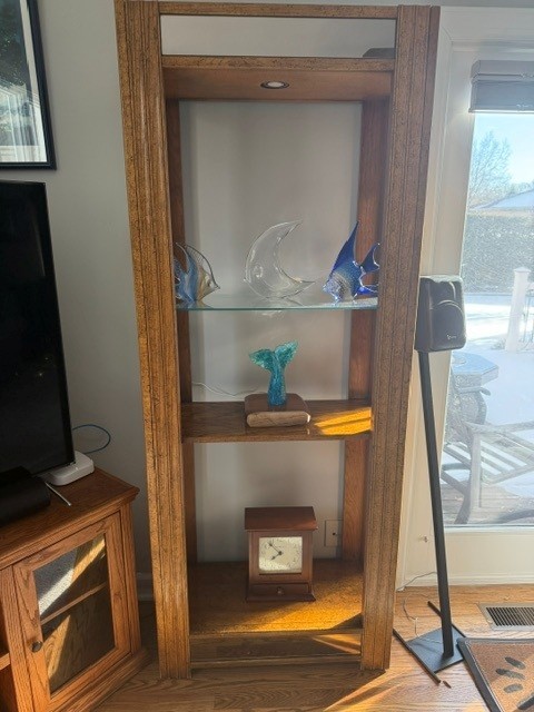 3 Glass Etargere Shelves - Price each - photo 2