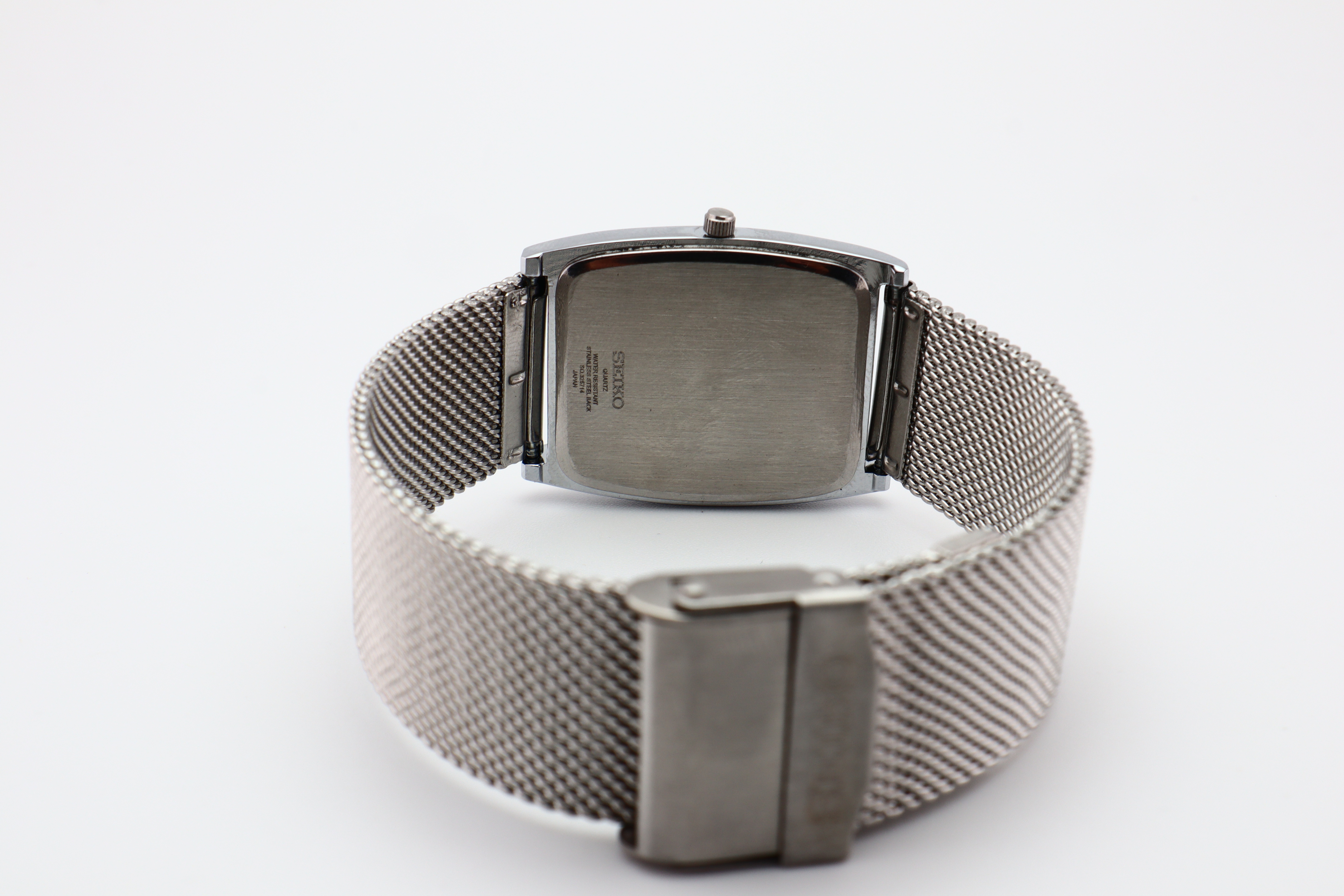 Refurbished Vintage Barrel Tank Men’s Watch - photo 5