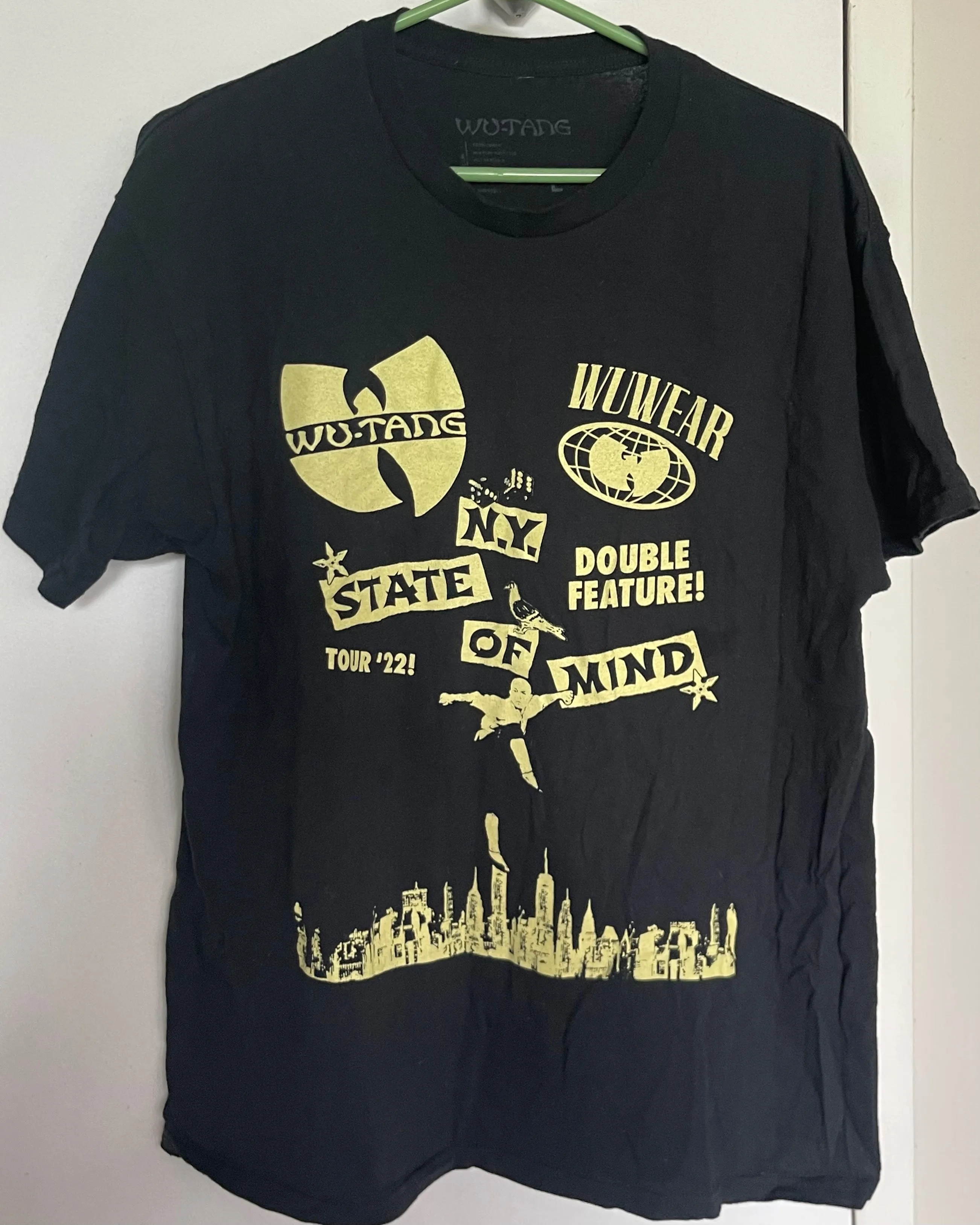 Wu-Tang Clan & Nas '22 Tour Shirt - Concert Merch (Size L) - photo 3