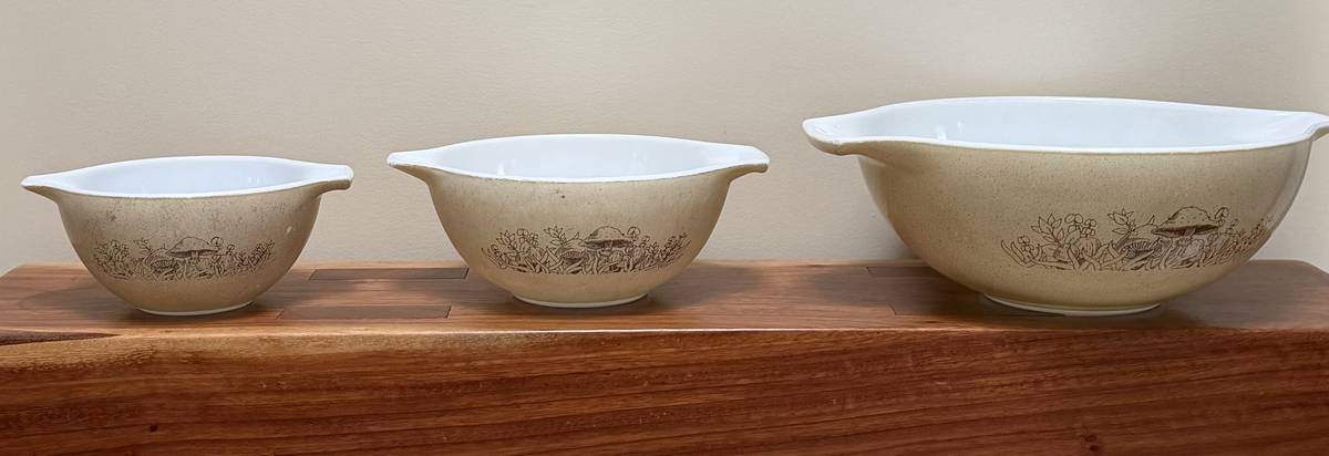 Pyrex Forest Fancies 401 402 403 Bowl Set - Vintage Mushroom