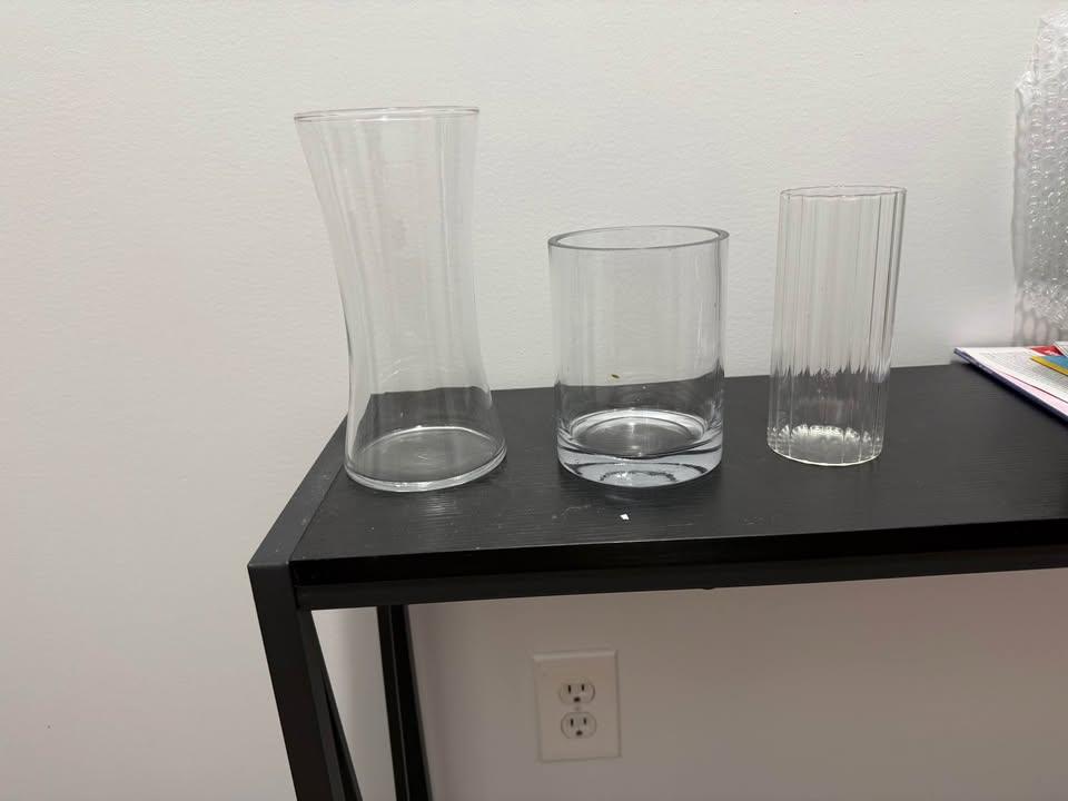 Glass Floral Vases - photo 2