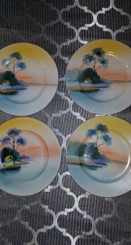 Vintage Chikamachi Plates - 4 Inches