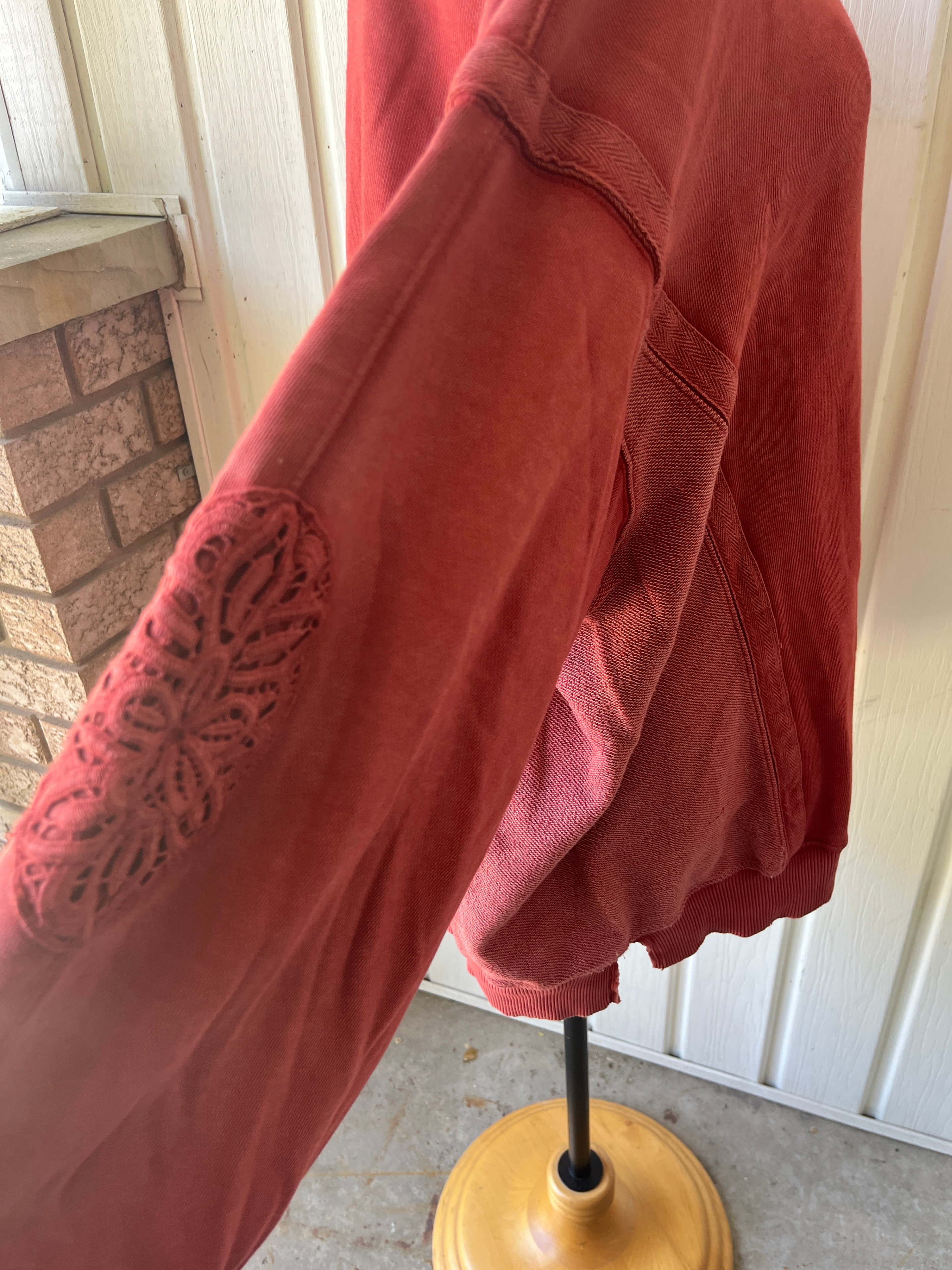 Aerie Red Sweatshirt Size M - photo 2