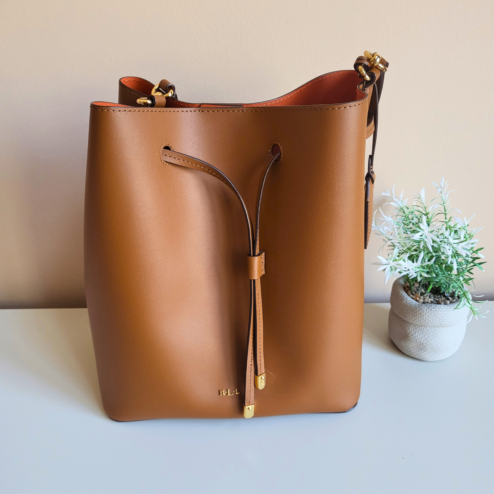 Ralph Lauren - Bucket Bag Tan/Orange - Pre-Loved! 👜