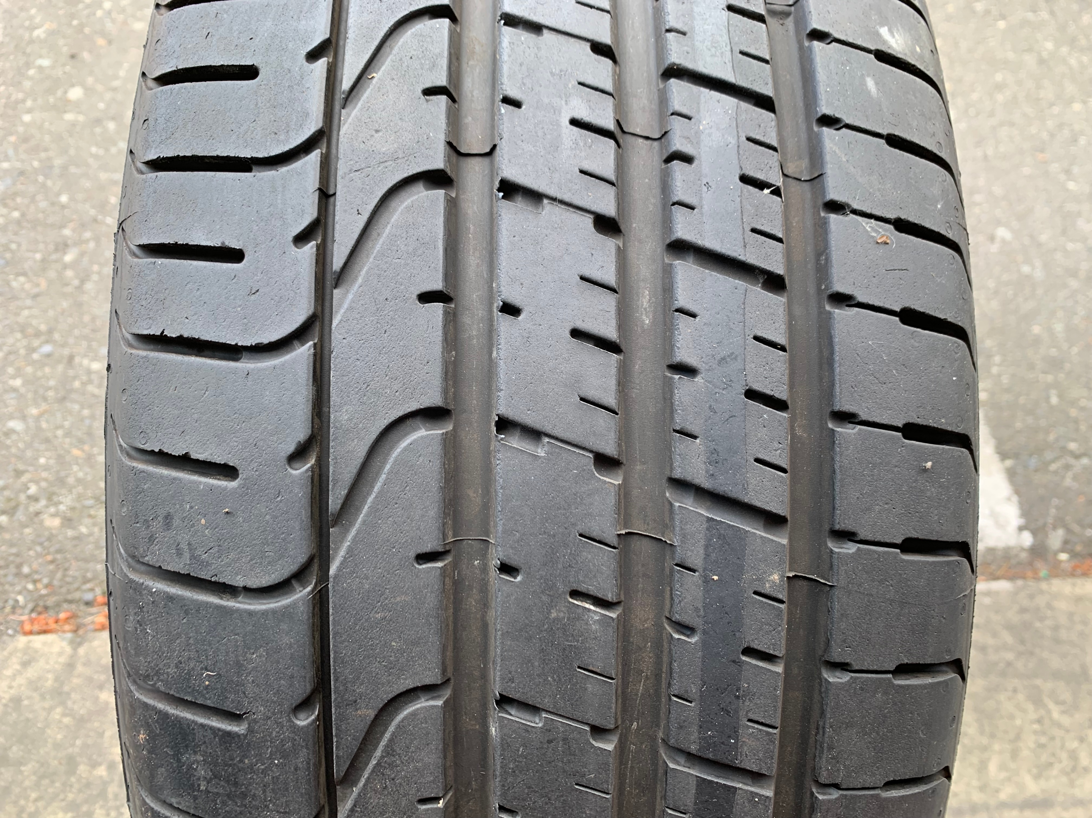 1 X single 245/35/21 96Y XL Pirelli Pzero RFT with Like New - photo 2