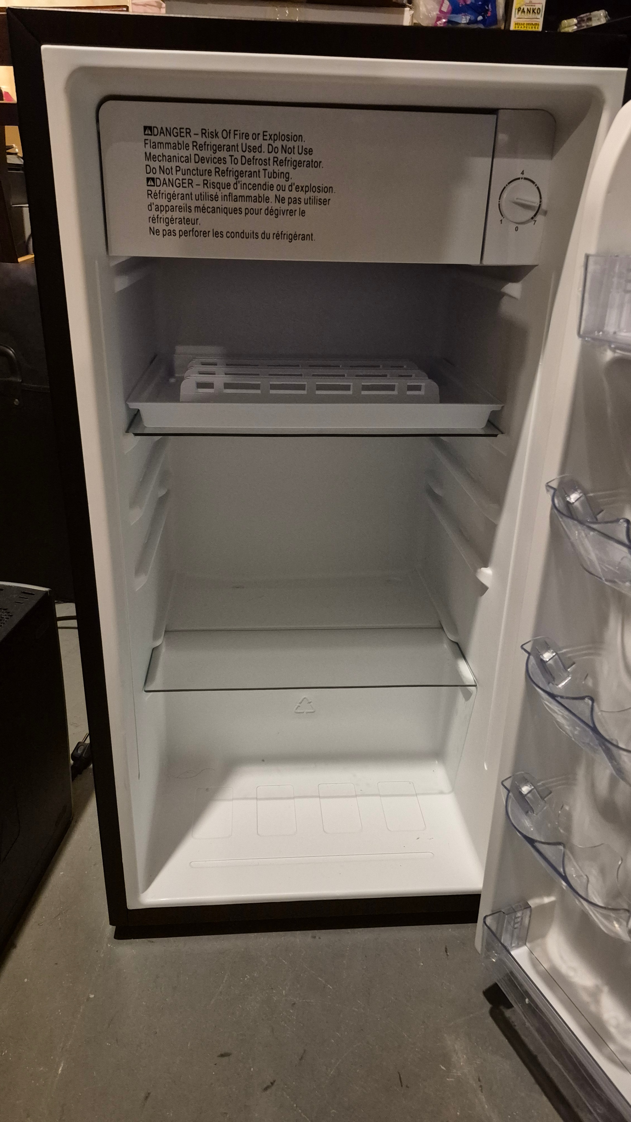 Hamilton Beach 3.3 Cu.Ft Mini Fridge with Freezer - photo 5