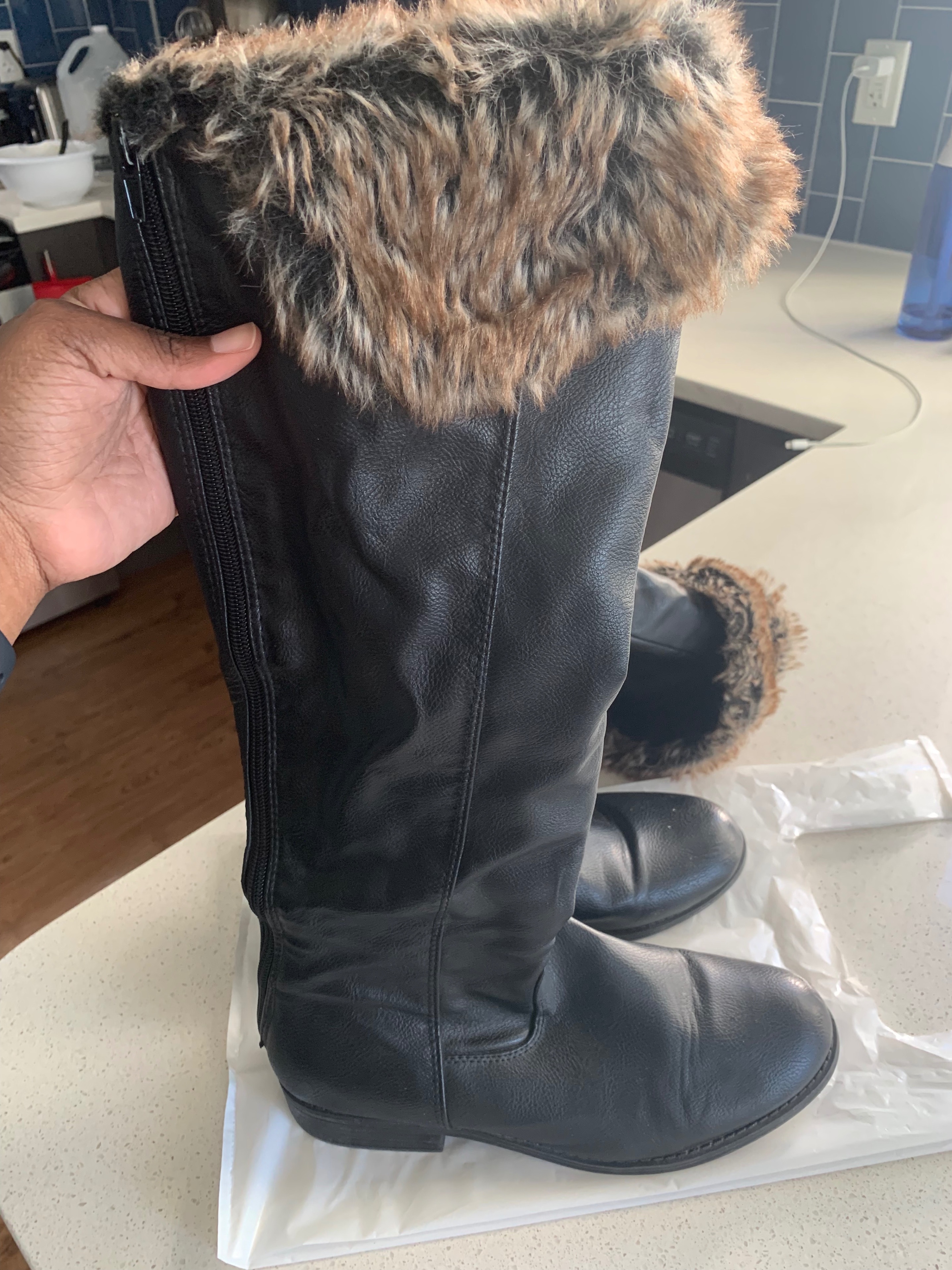 👢 Black Faux Leather Knee-High Boots with Faux Fur Trim