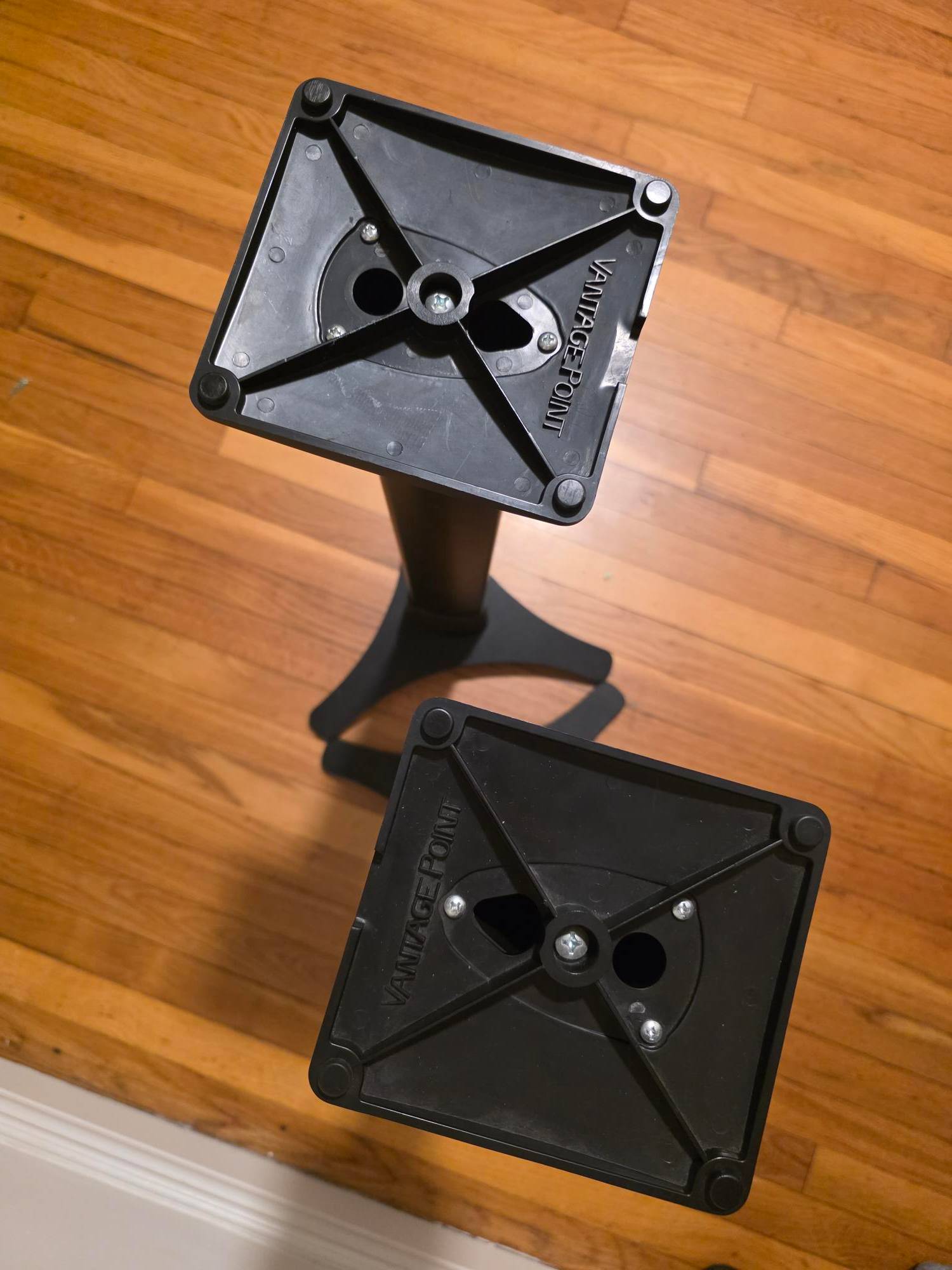 Speaker Stands X2