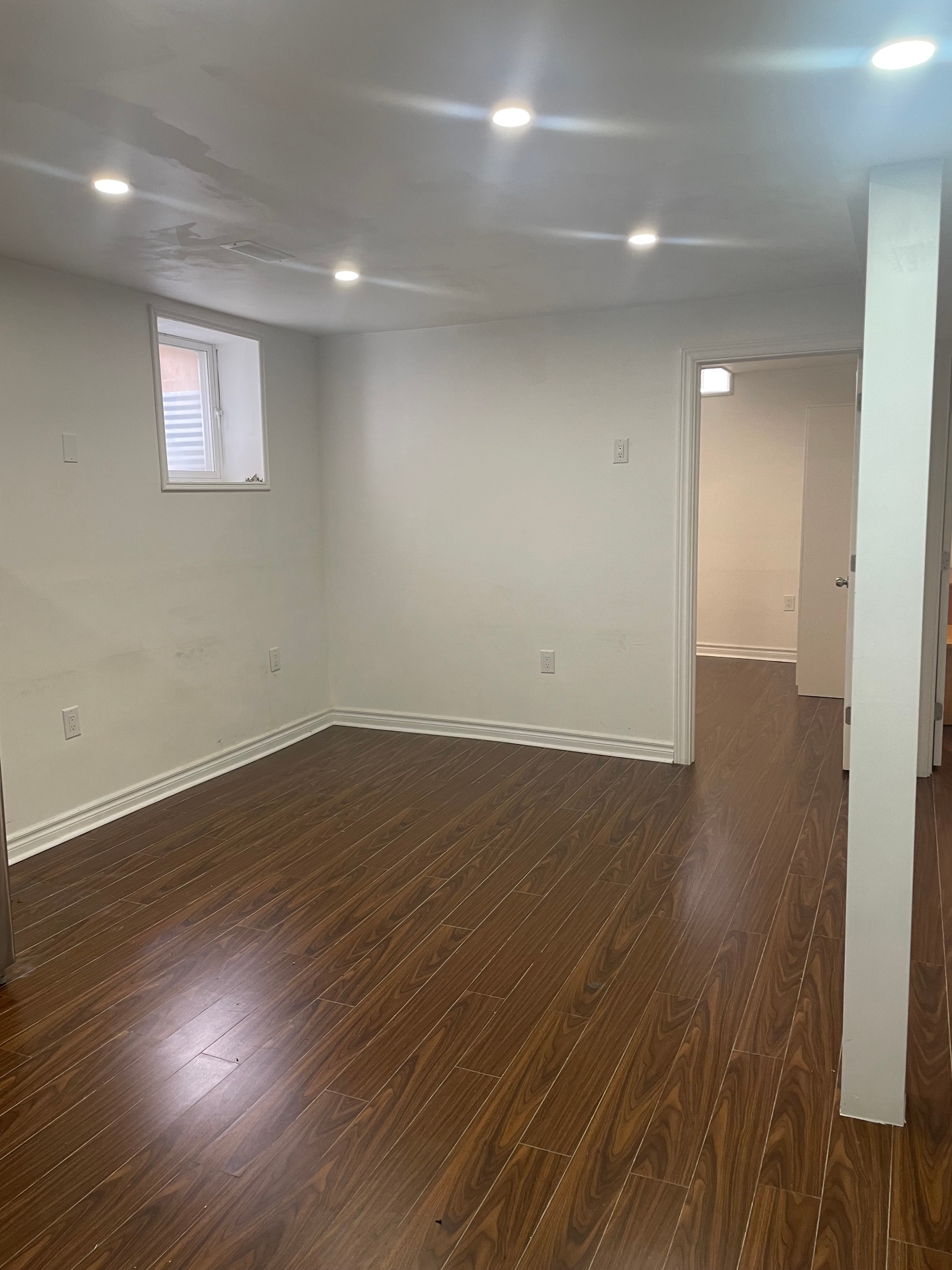 Basement for rent - photo 4