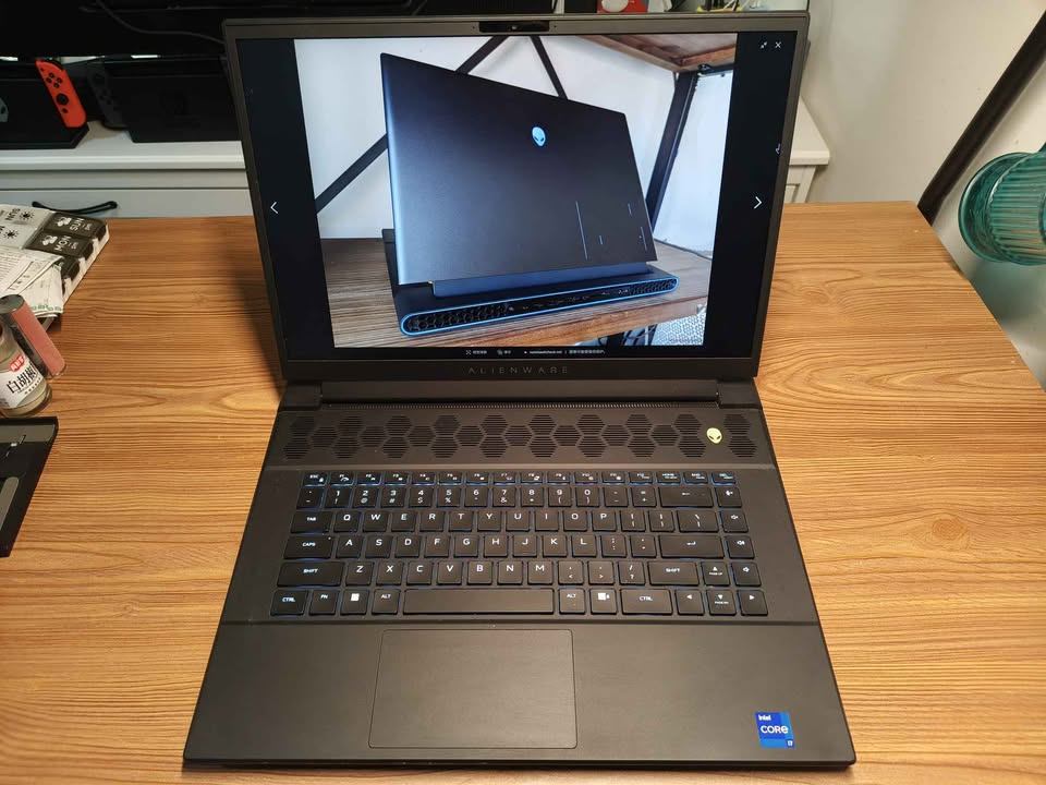 Alienware RTX4070 Laptop | i7-13700HX | 1TB SSD | 16GB RAM