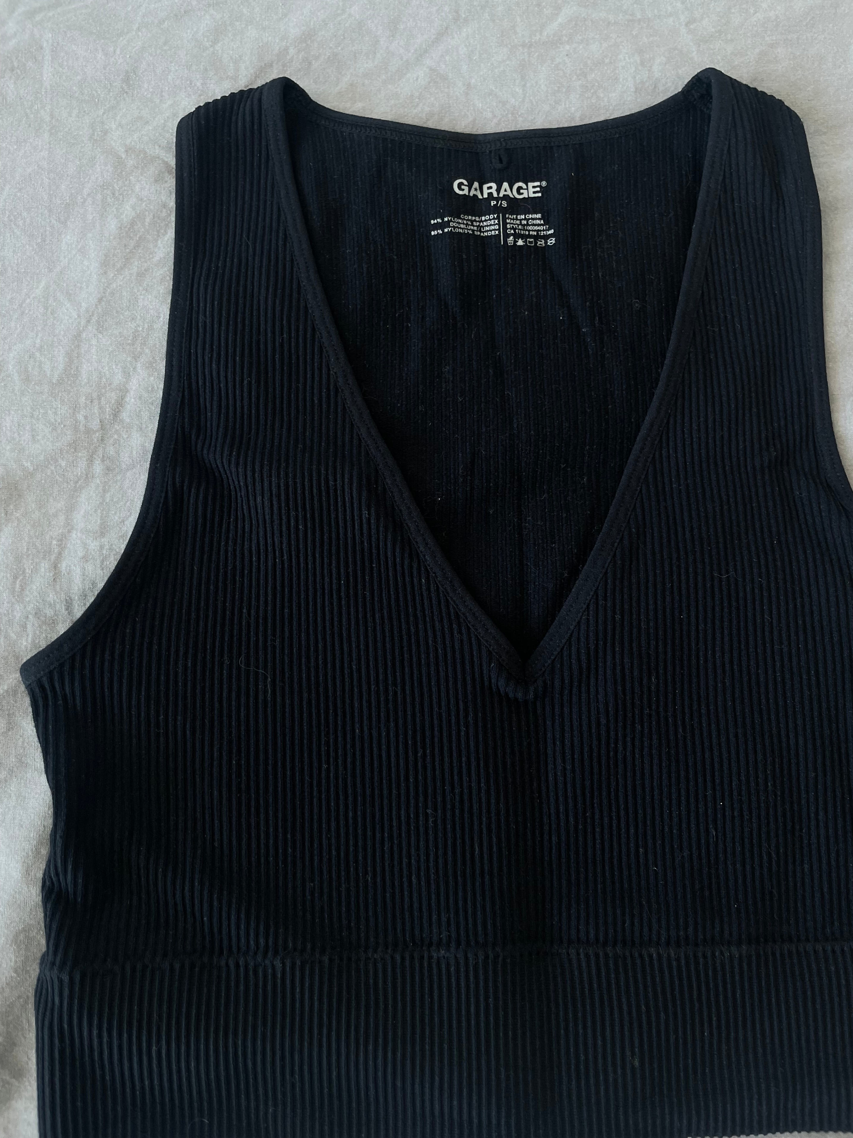 Garage Black Ribbed V-Neck Tank Top - photo 2