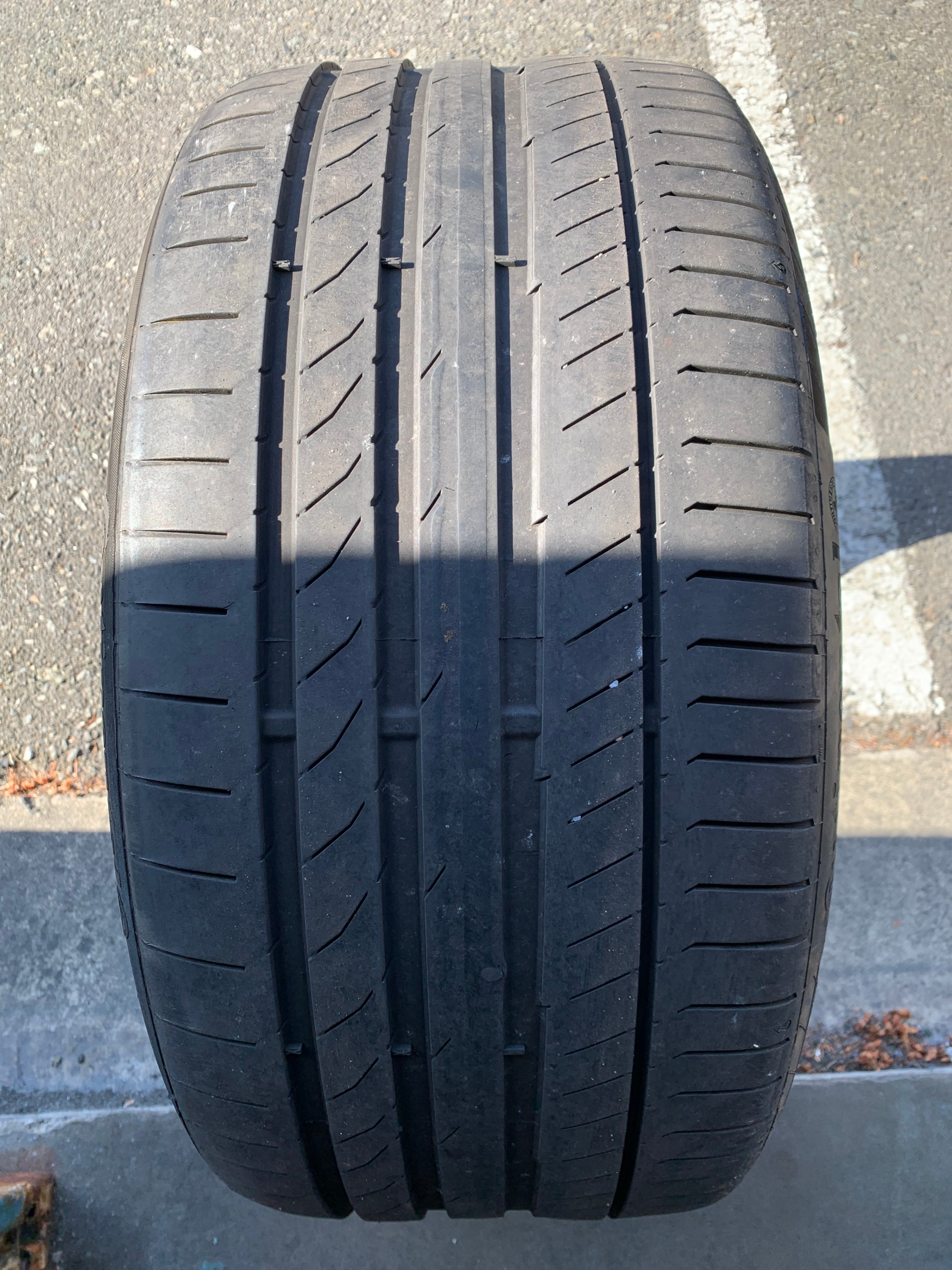 PAIR of 275/30/21 XL Continental Sport contact 5P w 50% tread
