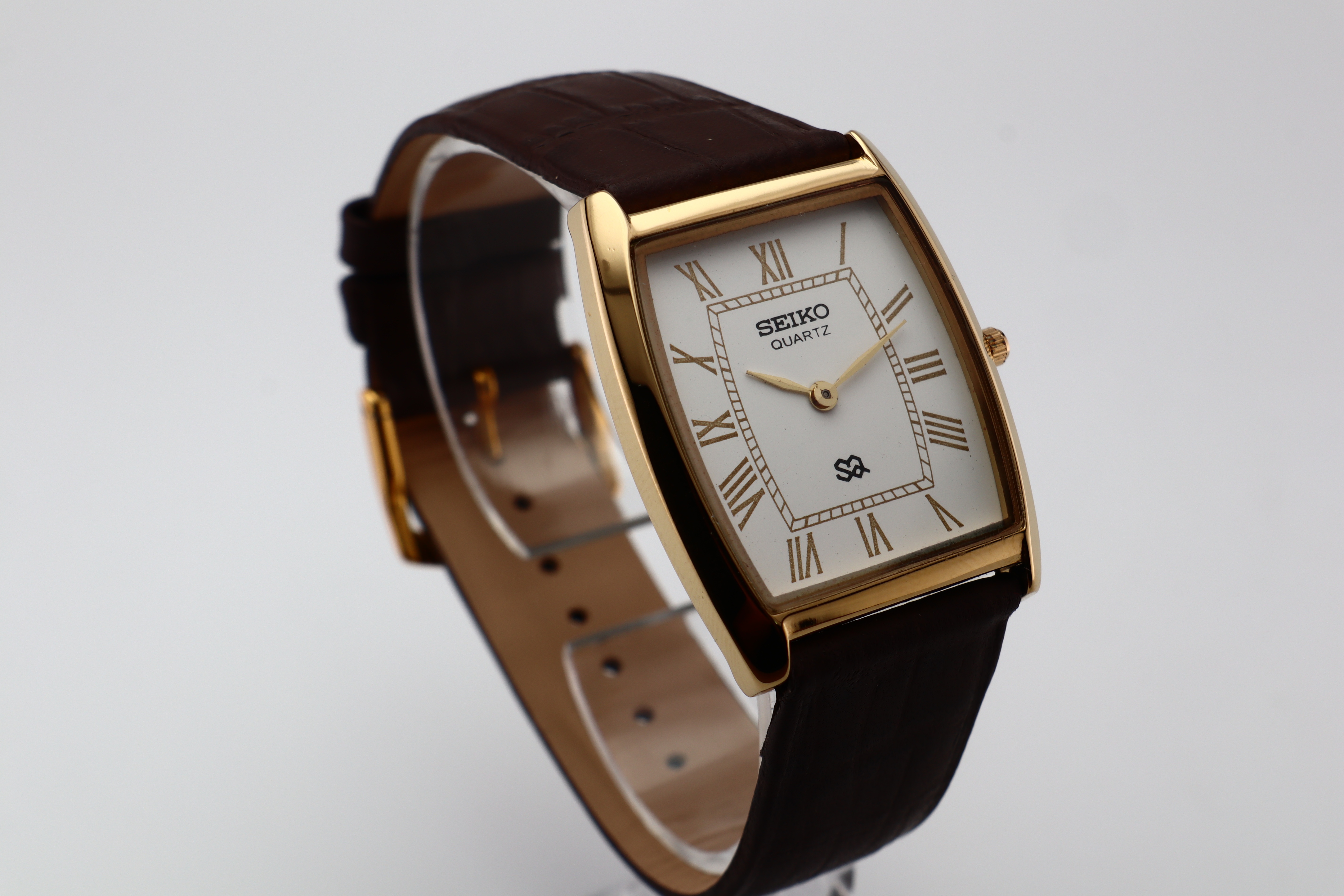 Refurbished Vintage Barrel Tank Men’s Watch