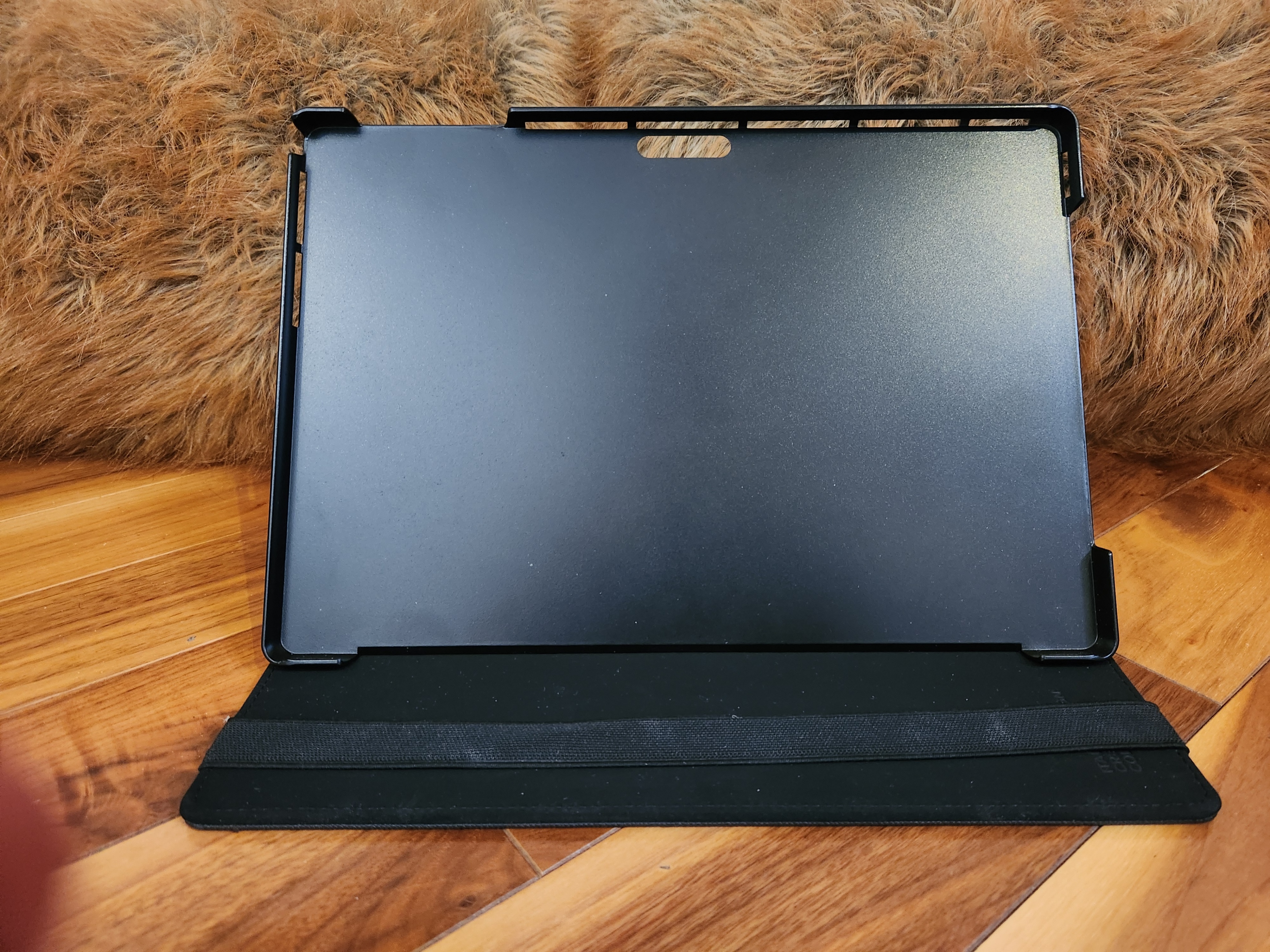 Tucano Infinito Folio Case For Surface [Model: TAB-INS5-BK]