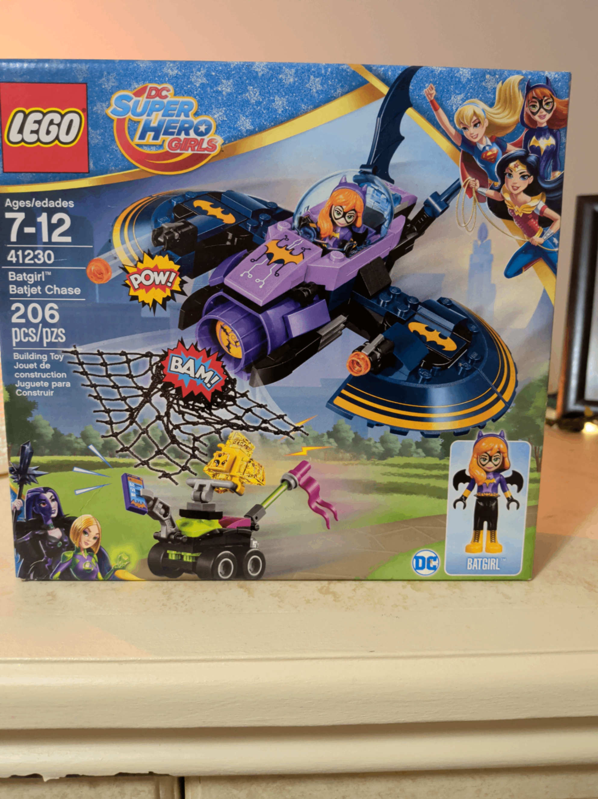 Batgirl Batjet Lego Set - photo 2