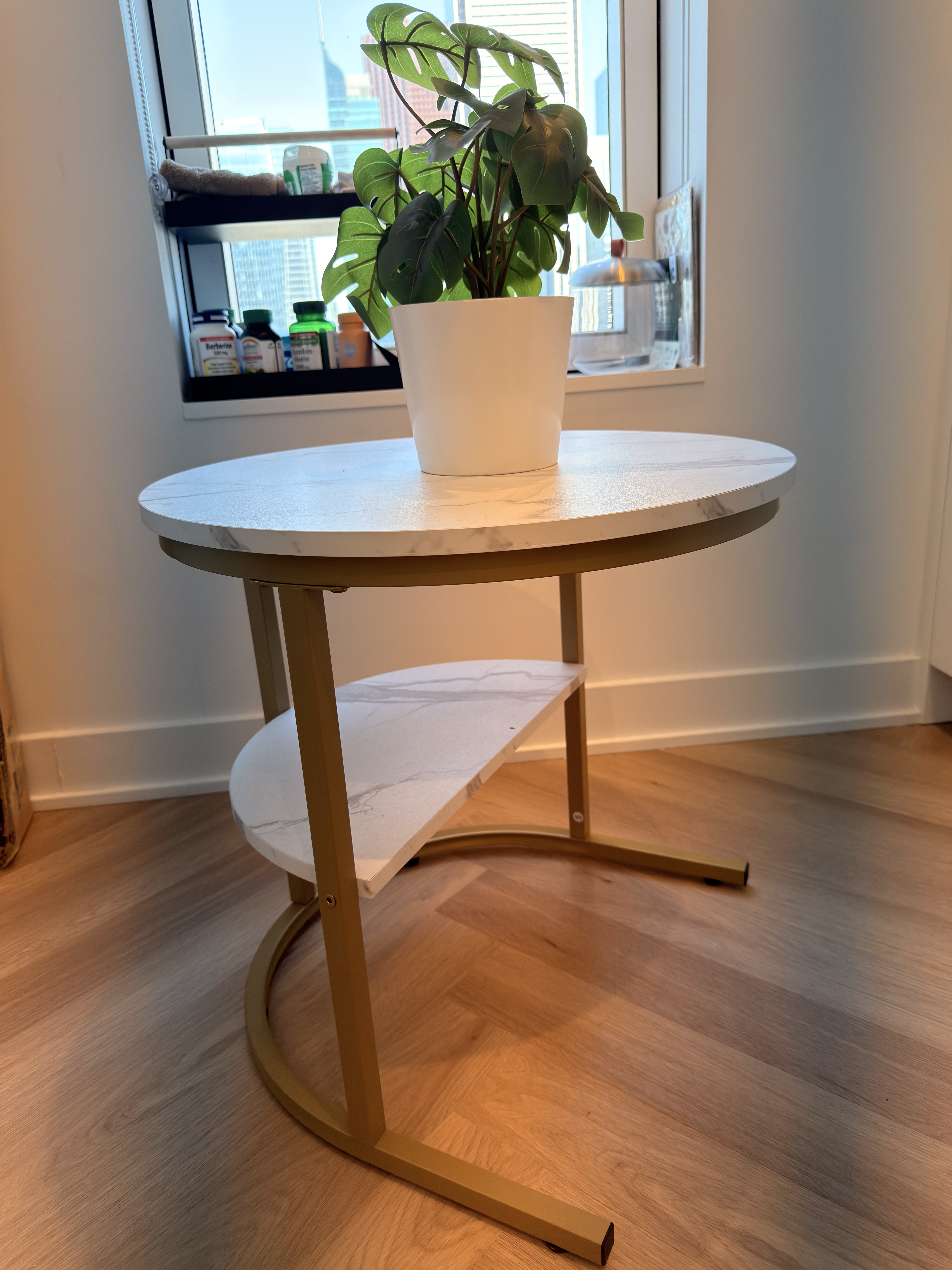 Modern Round Faux Marble Coffee / Side Table–Excellent Condition - photo 3