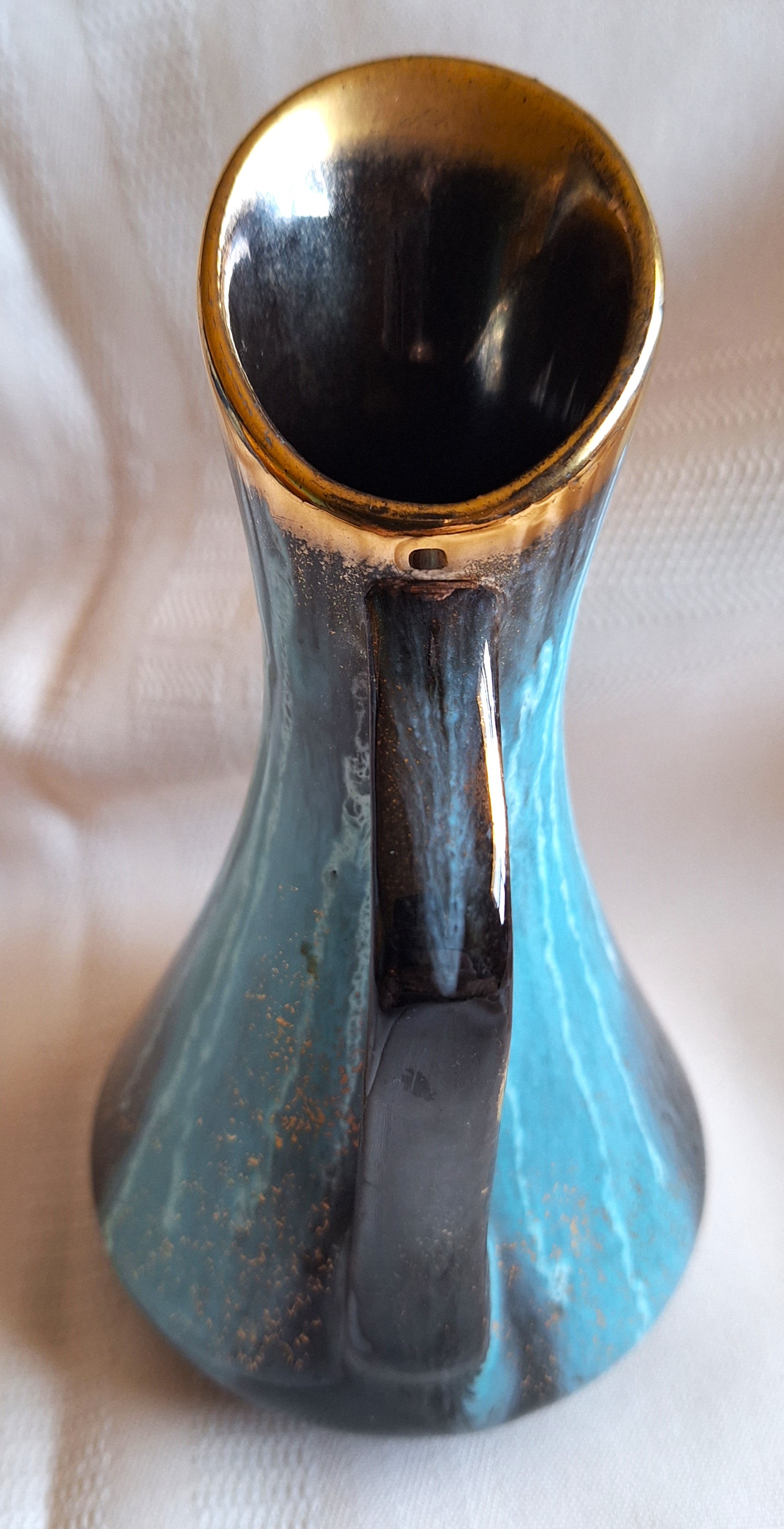 Vintage German Jug 537 Blue with Gold Trim Excellent Condition - photo 2