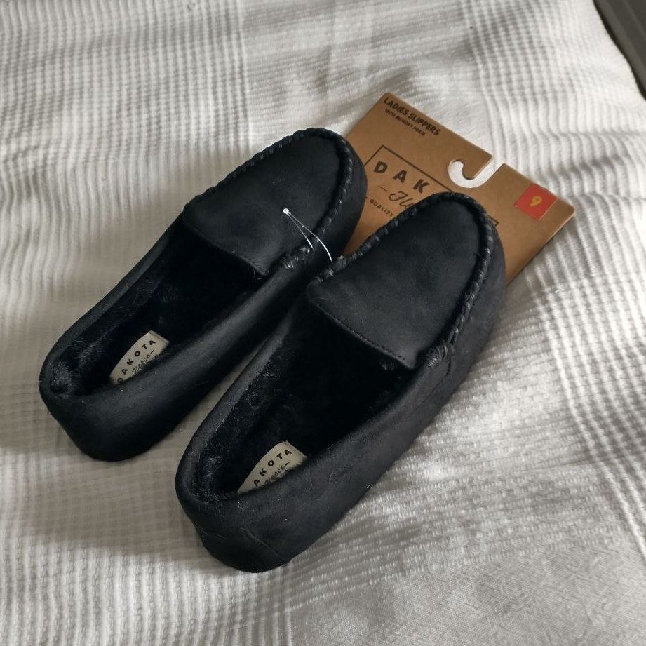 Black Slippers (Women's) Size 9 - New