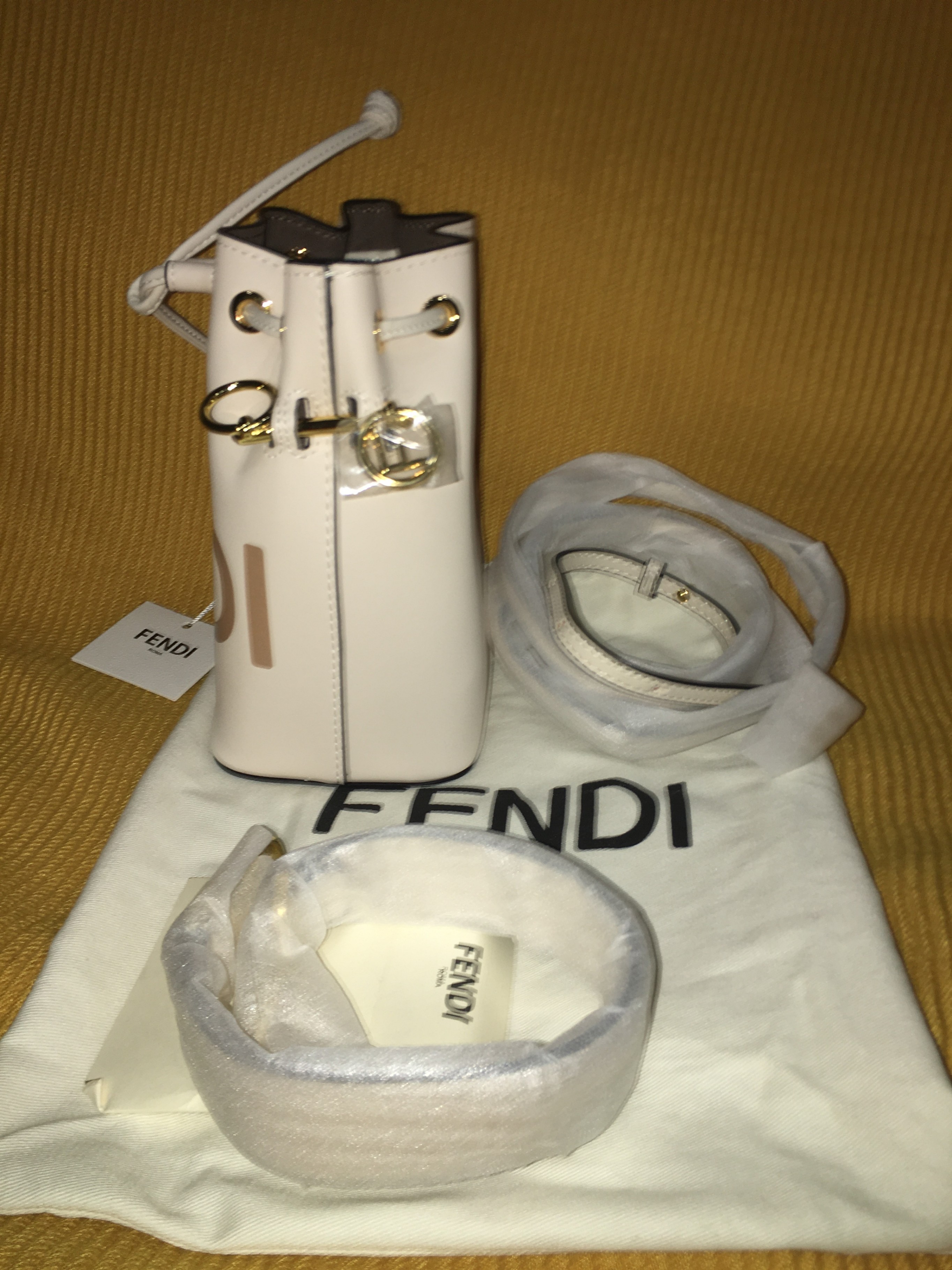 Fendi Roma Bucket Bag Mini - photo 3