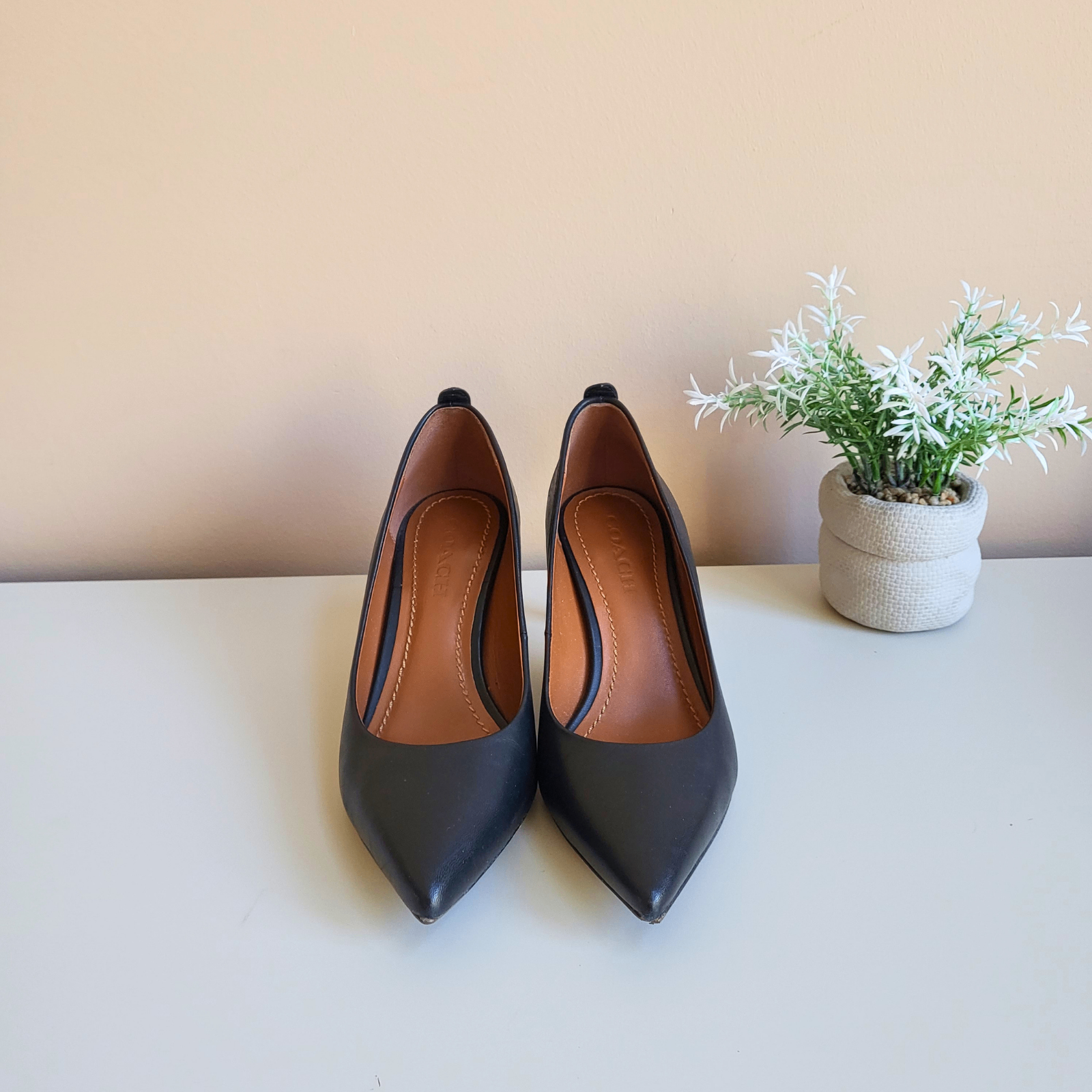 Coach - Waverly 65 Leather Black Pumps - Pre-Loved! 👠