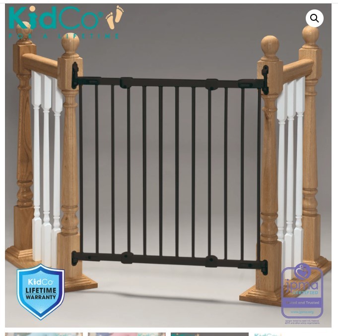 Child Safety Gate - fits anywhere - photo 3