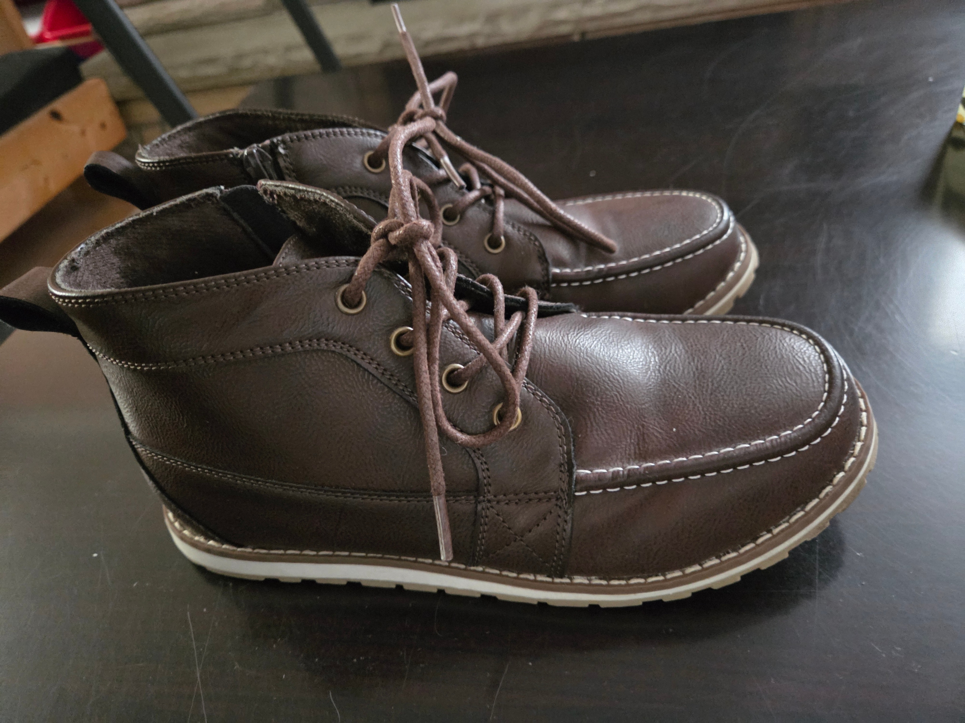Boys (Youth) Size 5 Lace up boots w/ laces & inside zippers - photo 4